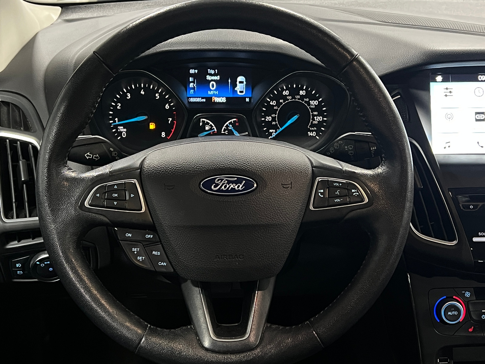 Thumbnail: 2018 Ford Focus - 4