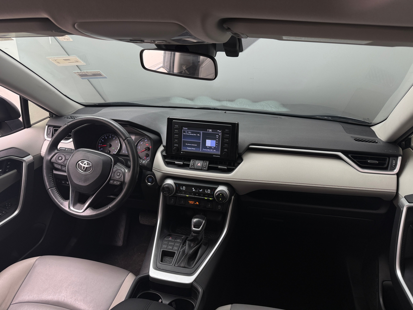 Thumbnail: 2021 Toyota RAV4 - 2