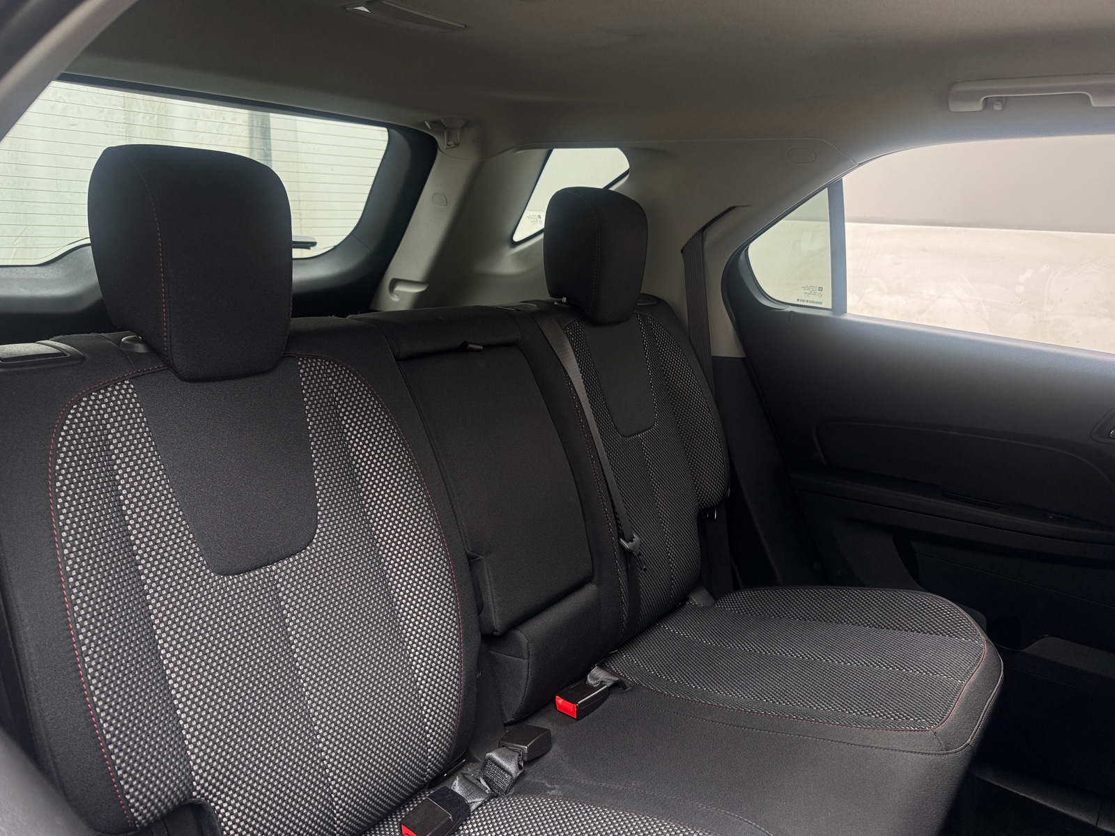 Thumbnail: 2017 Chevrolet Equinox - 6