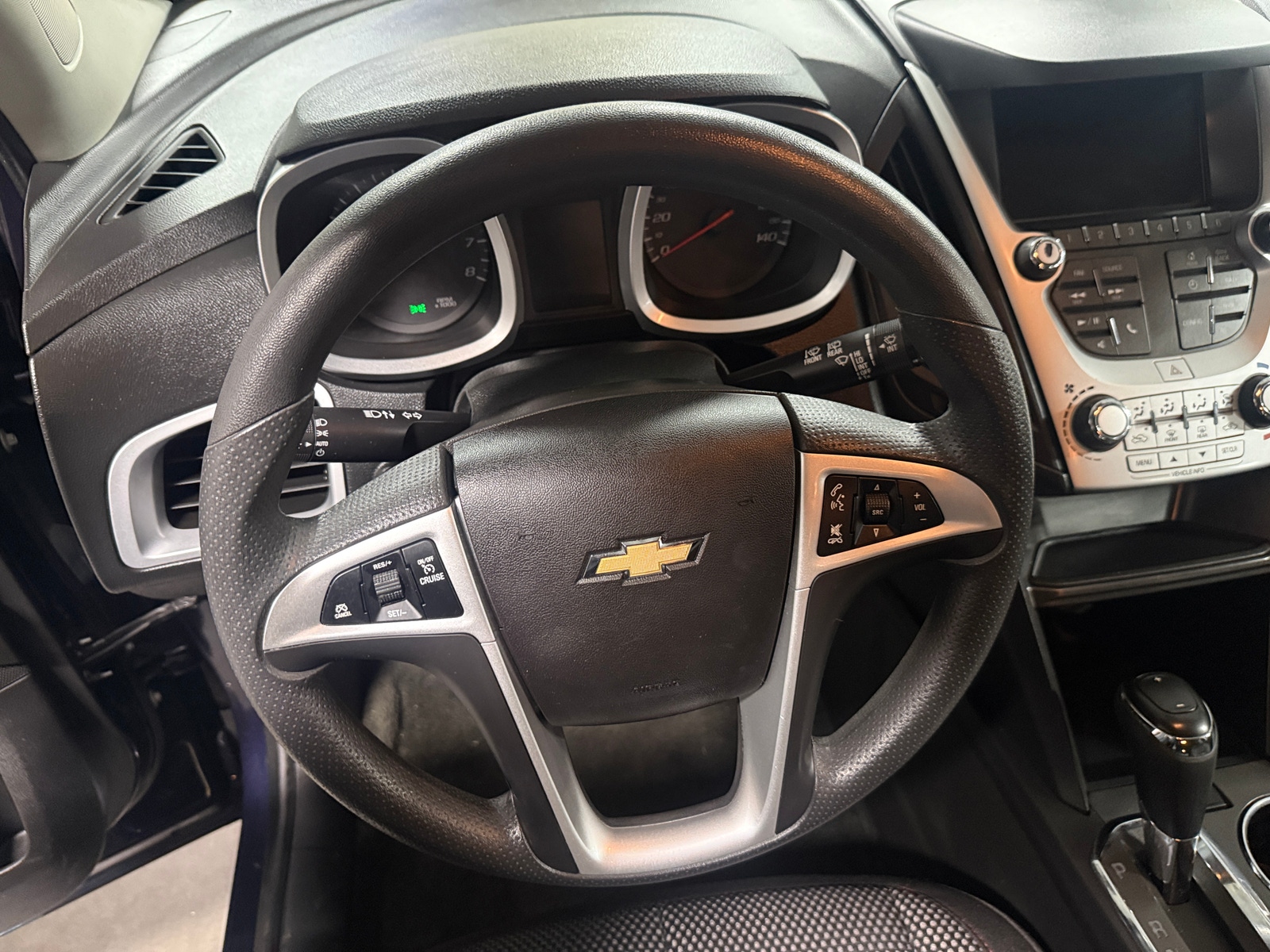Thumbnail: 2017 Chevrolet Equinox - 5