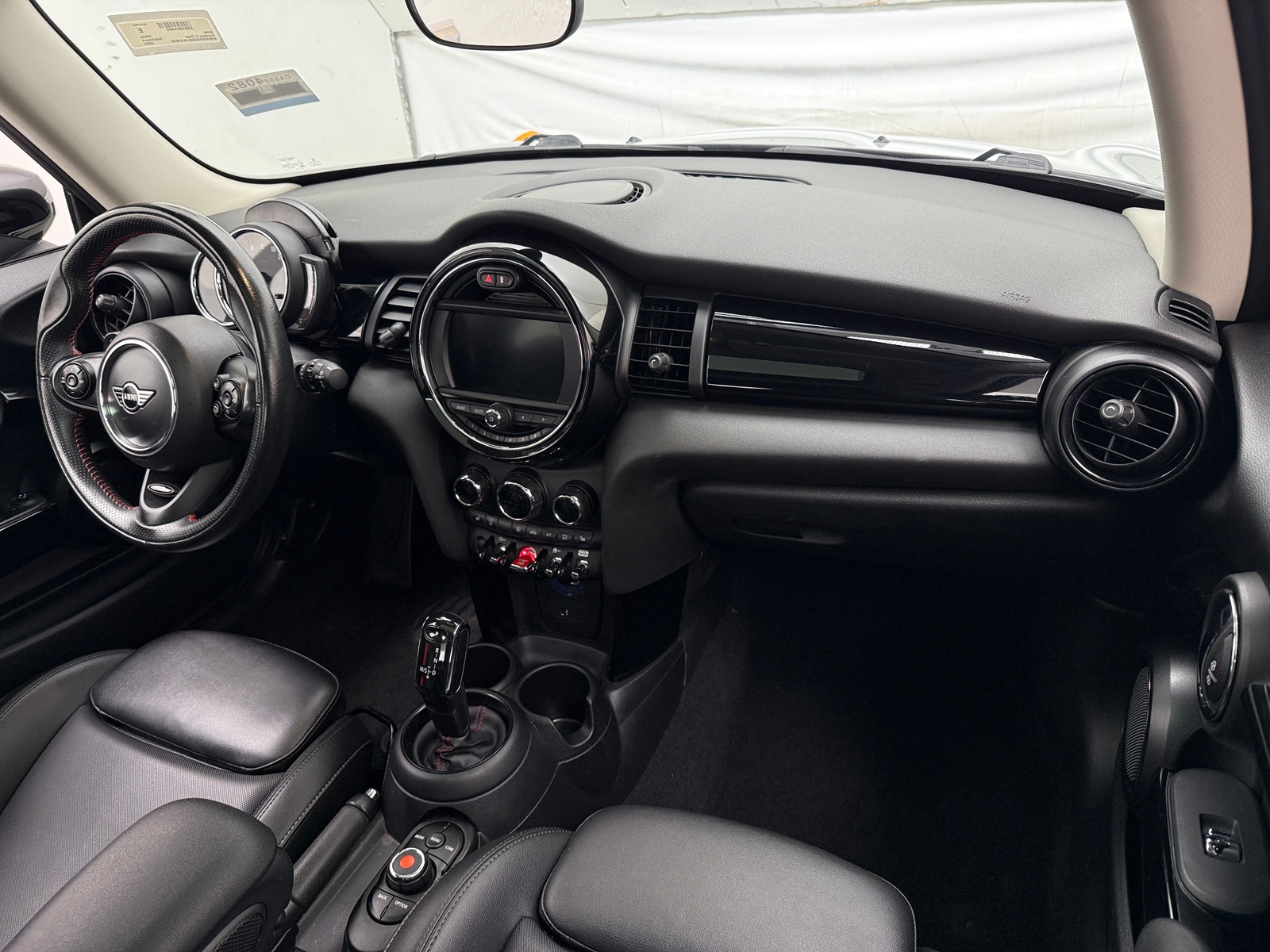 Thumbnail: 2020 MINI Cooper Hardtop - 2