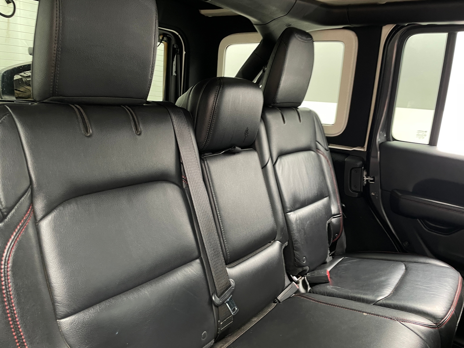 Thumbnail: 2018 Jeep Wrangler - 5