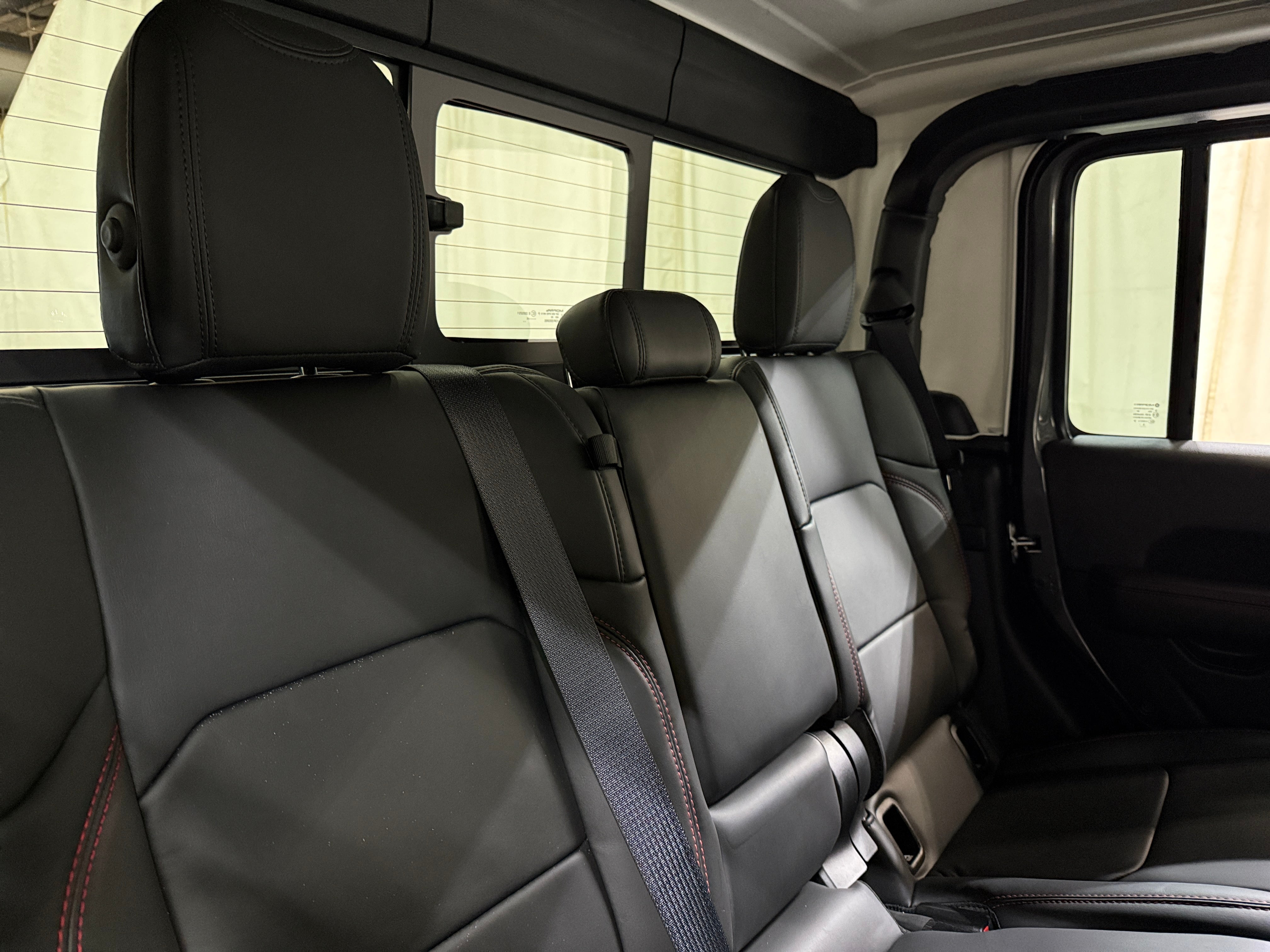 2026 Jeep Gladiator Rubicon Auto's photo