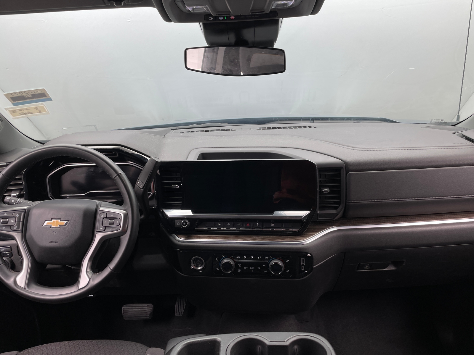 Thumbnail: 2024 Chevrolet Silverado 1500 - 3