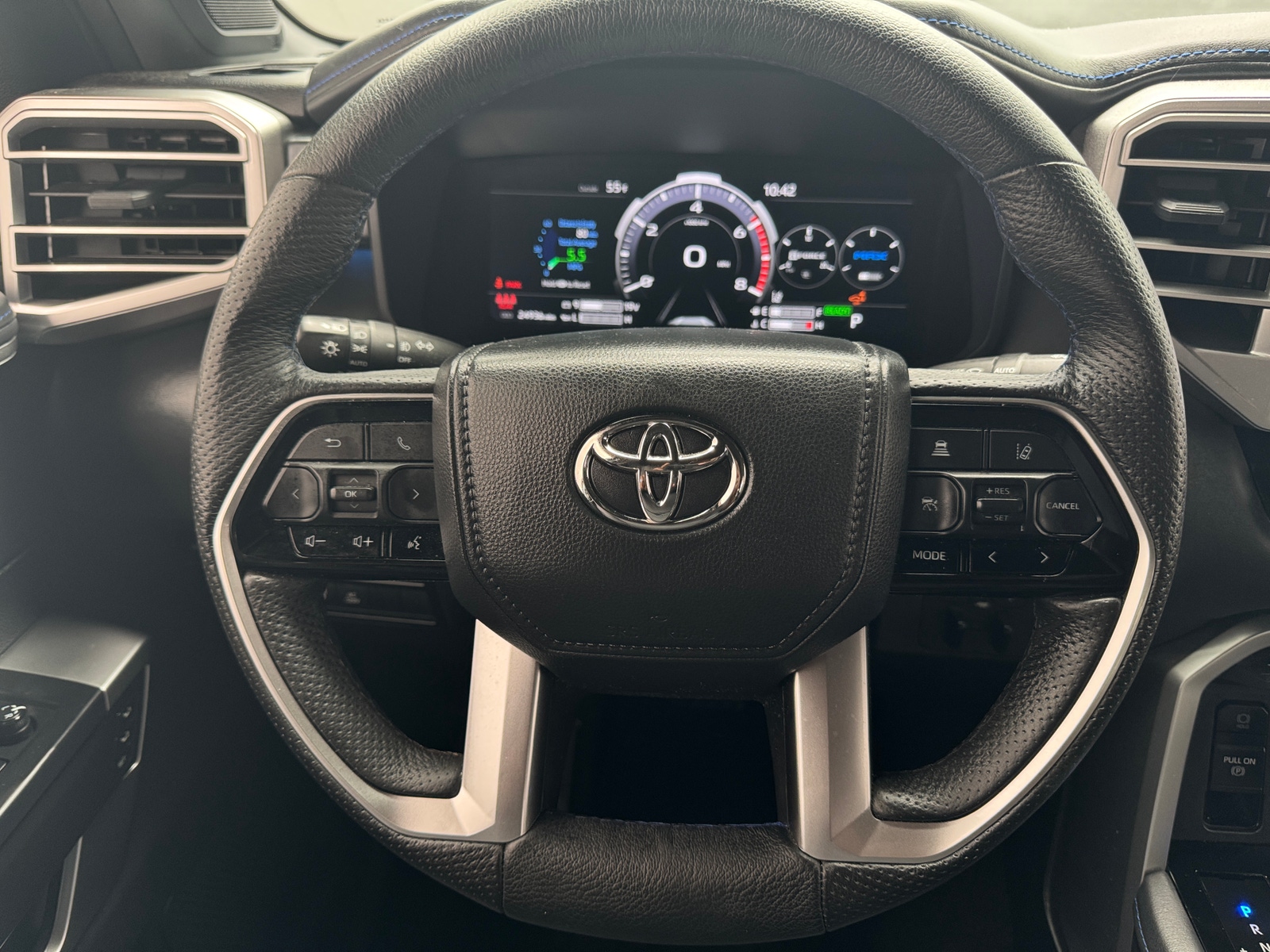 Thumbnail: 2023 Toyota Tundra - 4