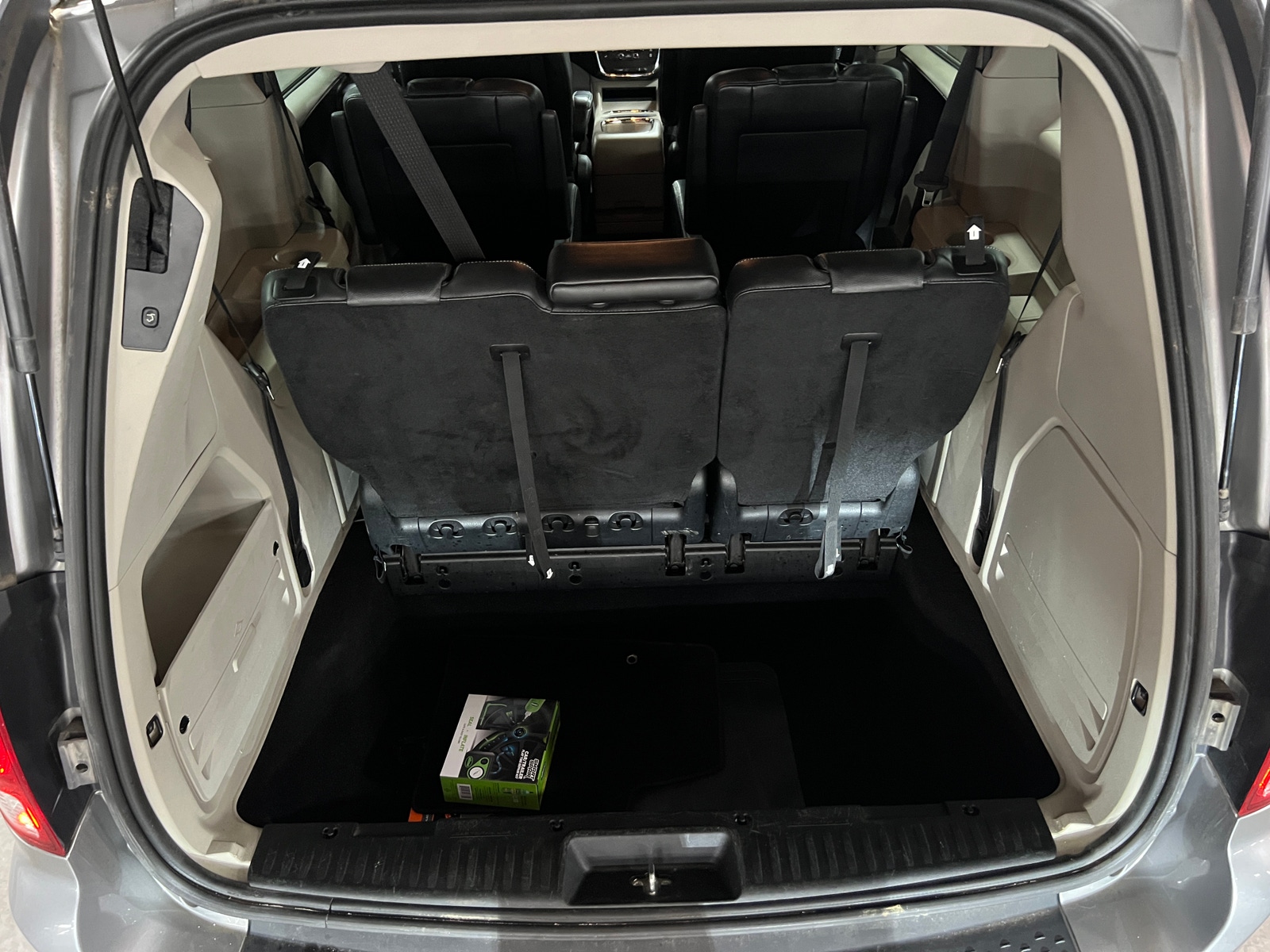 Thumbnail: 2019 Dodge Grand Caravan - 6
