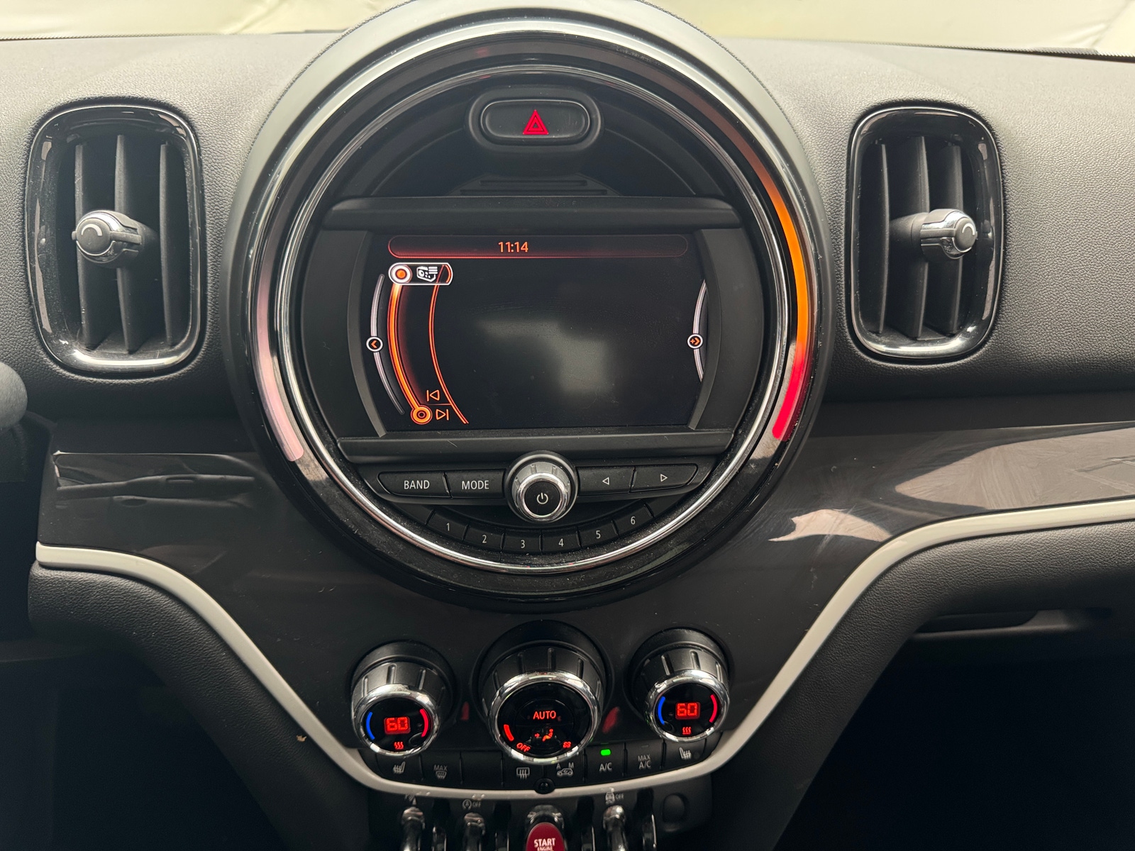 Thumbnail: 2017 MINI Cooper Countryman - 3