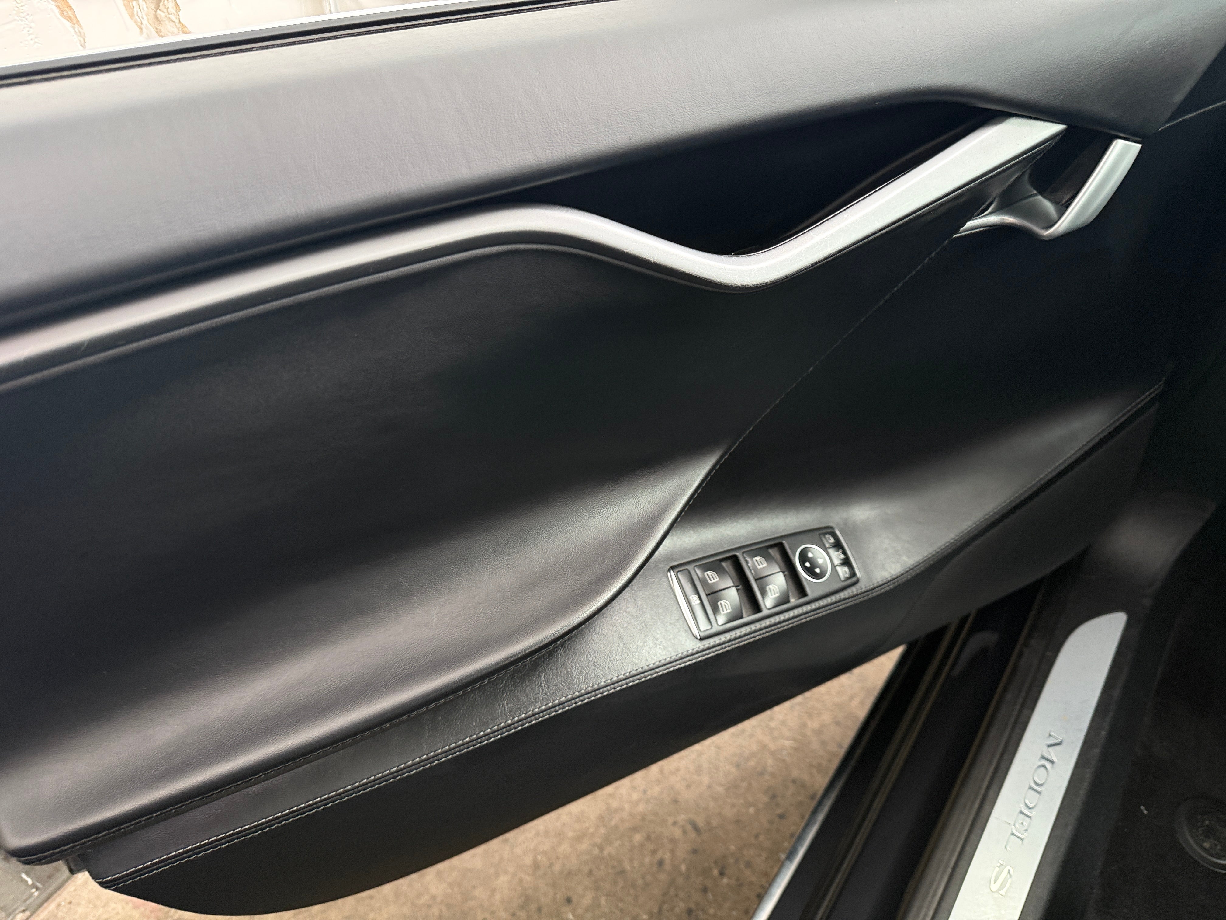 Used 2018 Tesla Model S 75D with VIN 5YJSA1E21JF291911 for sale in Auburn, WA