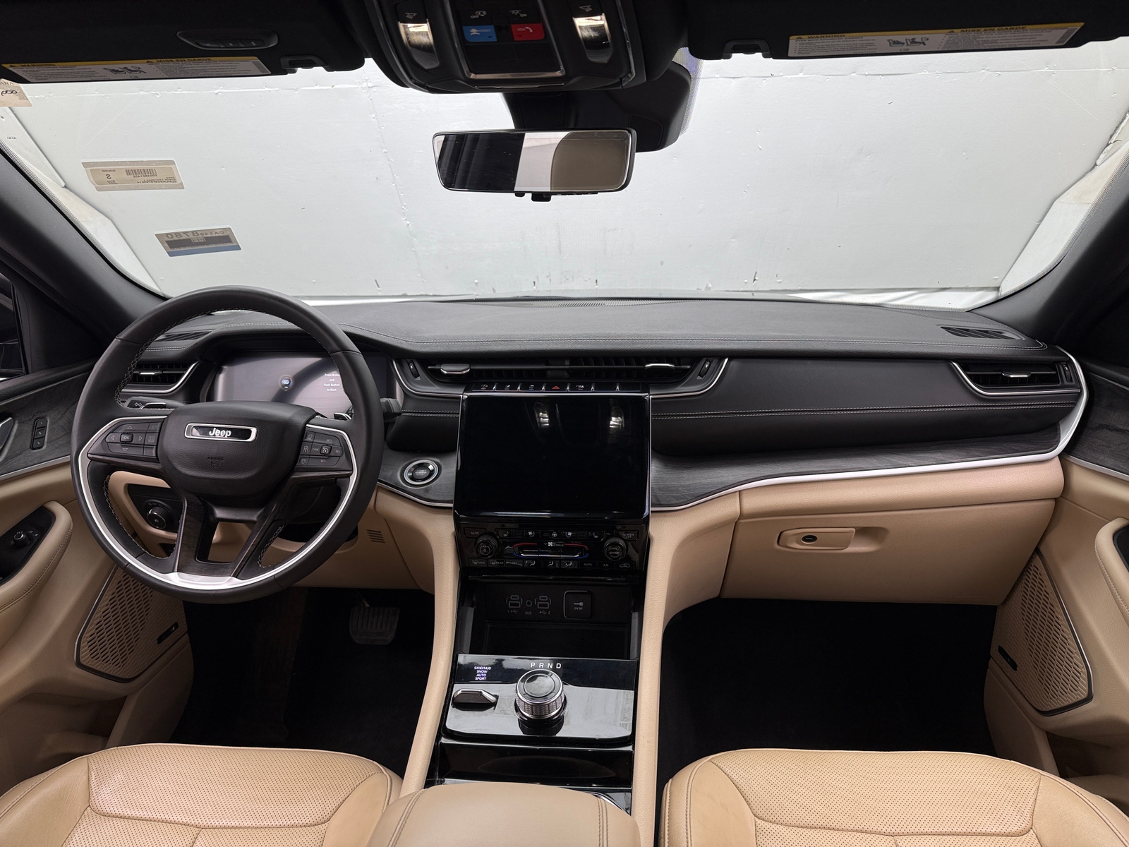 Thumbnail: 2023 Jeep Grand Cherokee L - 2