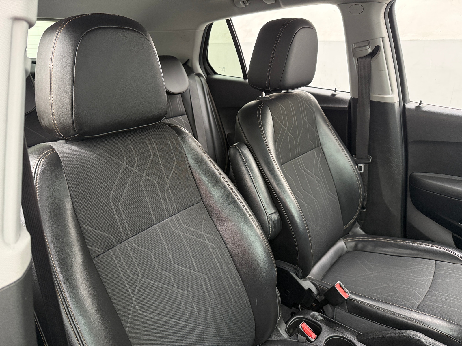 Thumbnail: 2019 Chevrolet Trax - 2