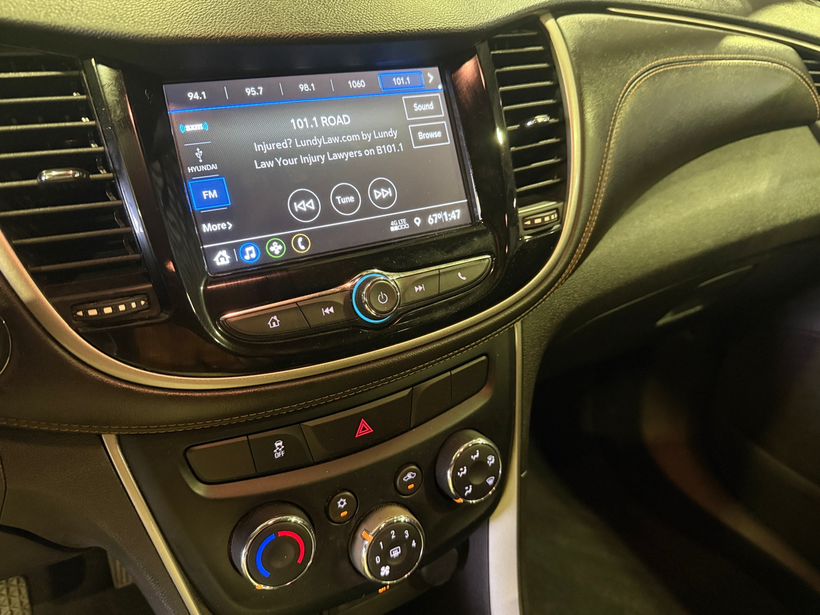 Thumbnail: 2019 Chevrolet Trax - 4