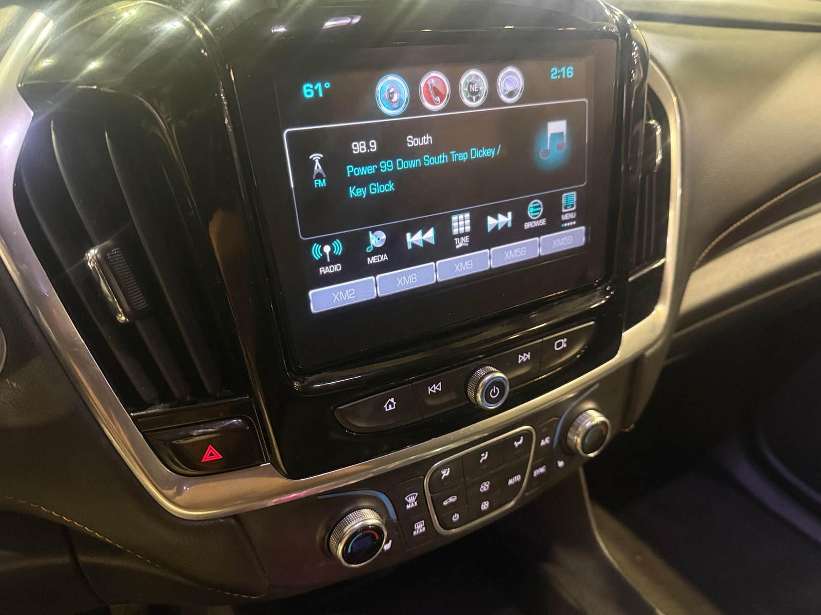 Thumbnail: 2019 Chevrolet Traverse - 3
