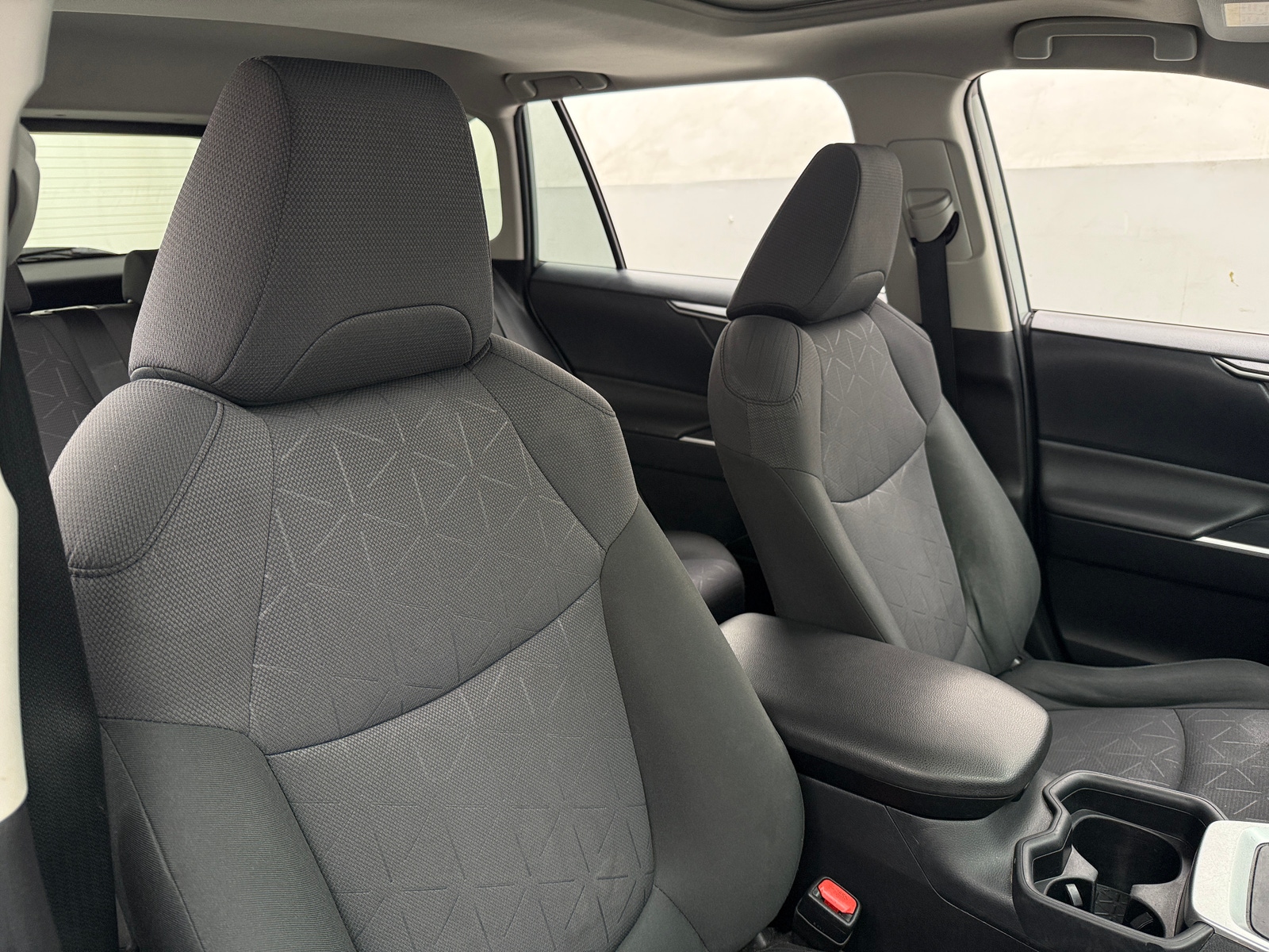 Thumbnail: 2019 Toyota RAV4 - 2