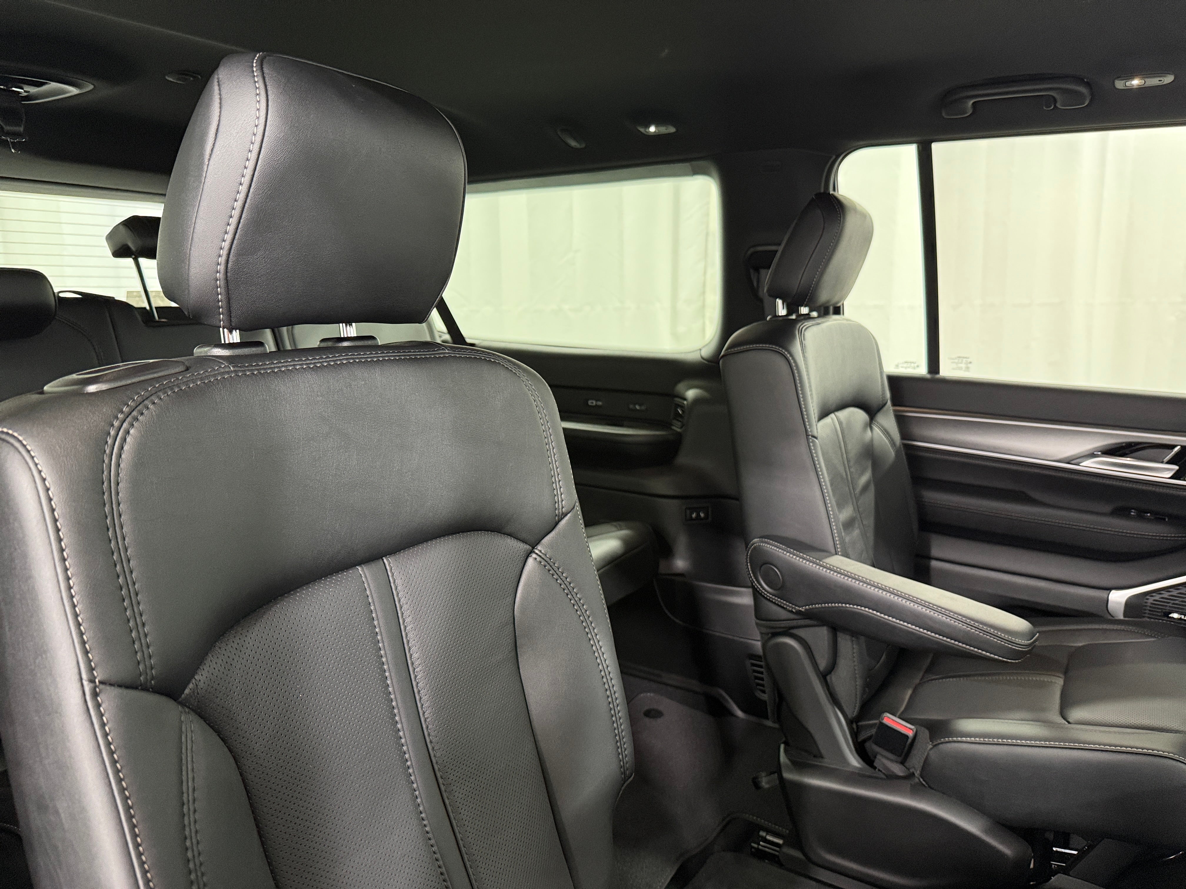 2026 Jeep Grand Wagoneer L Limited Altitude 4WD's photo
