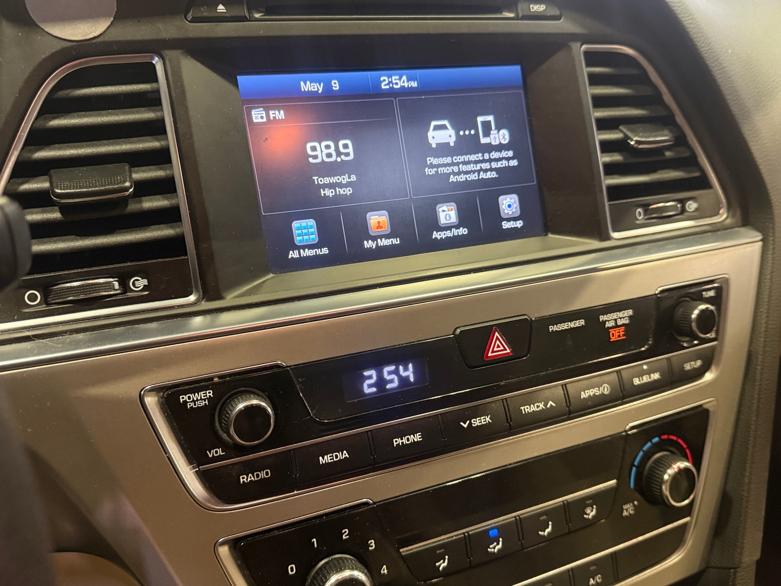 Thumbnail: 2016 Hyundai Sonata - 4