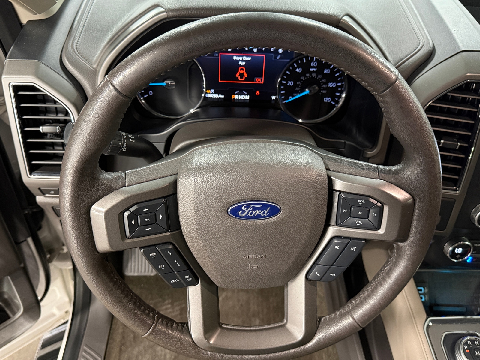Thumbnail: 2019 Ford Expedition - 5