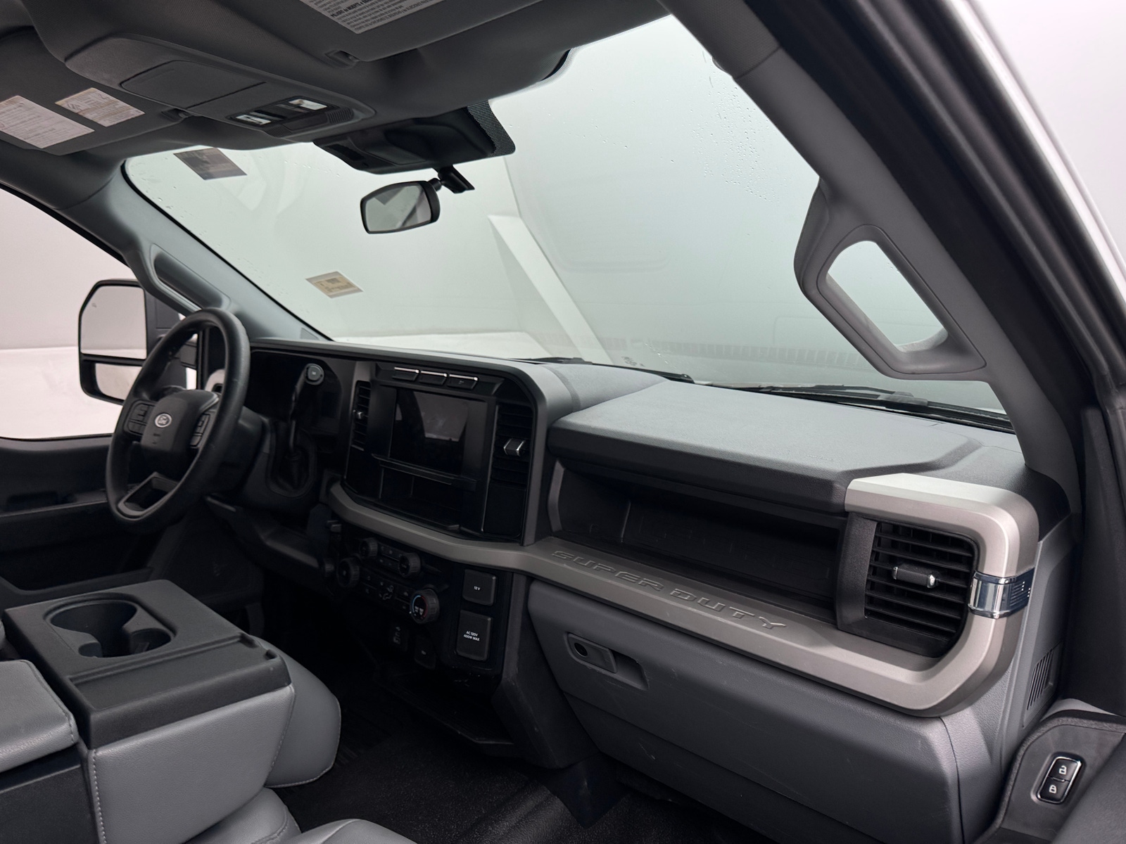 Thumbnail: 2023 Ford Econoline - 3