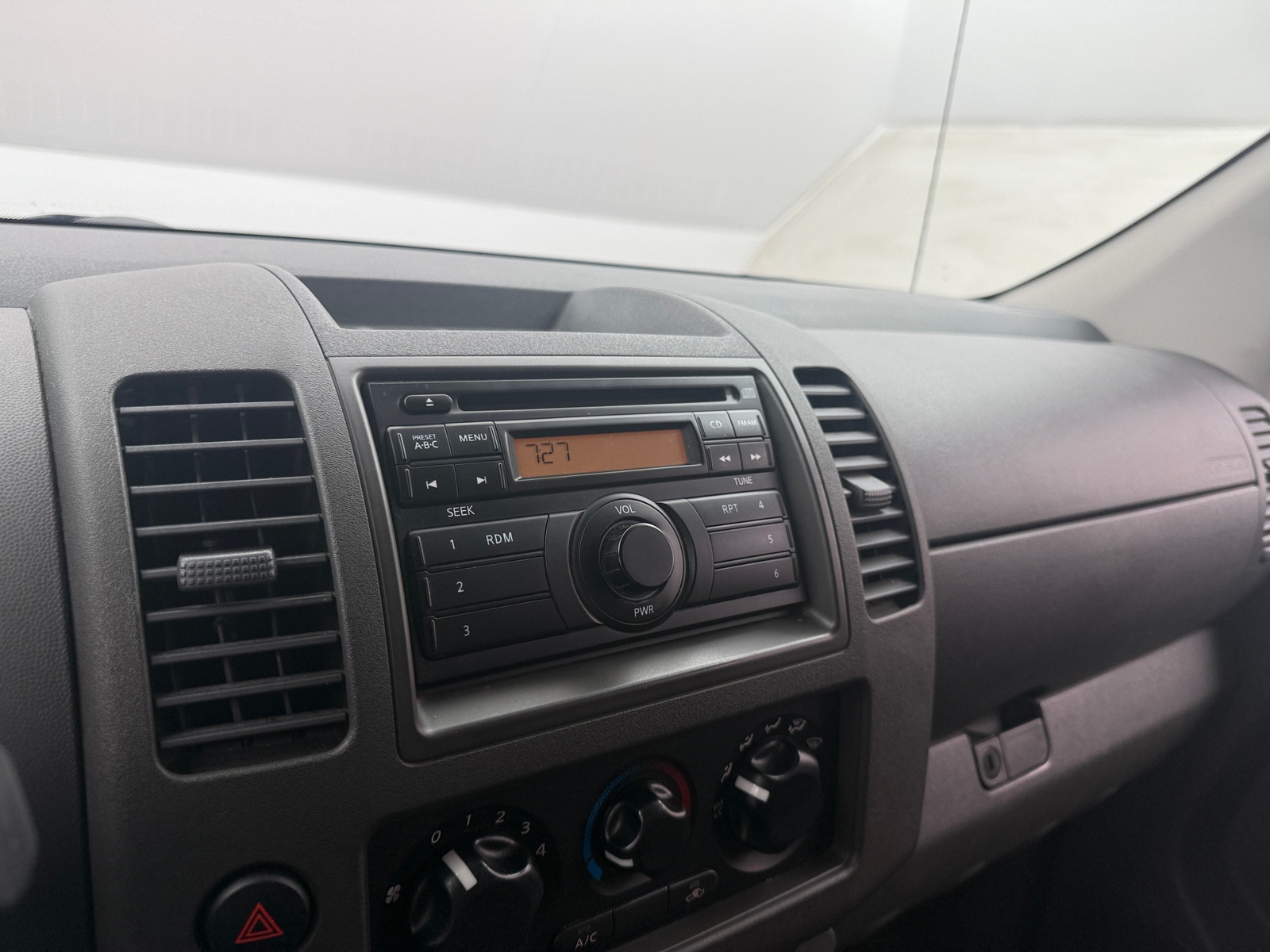 Thumbnail: 2010 Nissan Frontier - 4