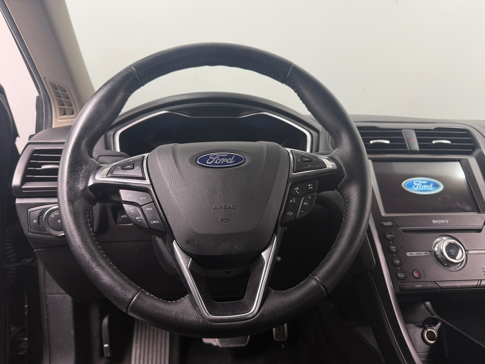 Thumbnail: 2018 Ford Fusion - 4