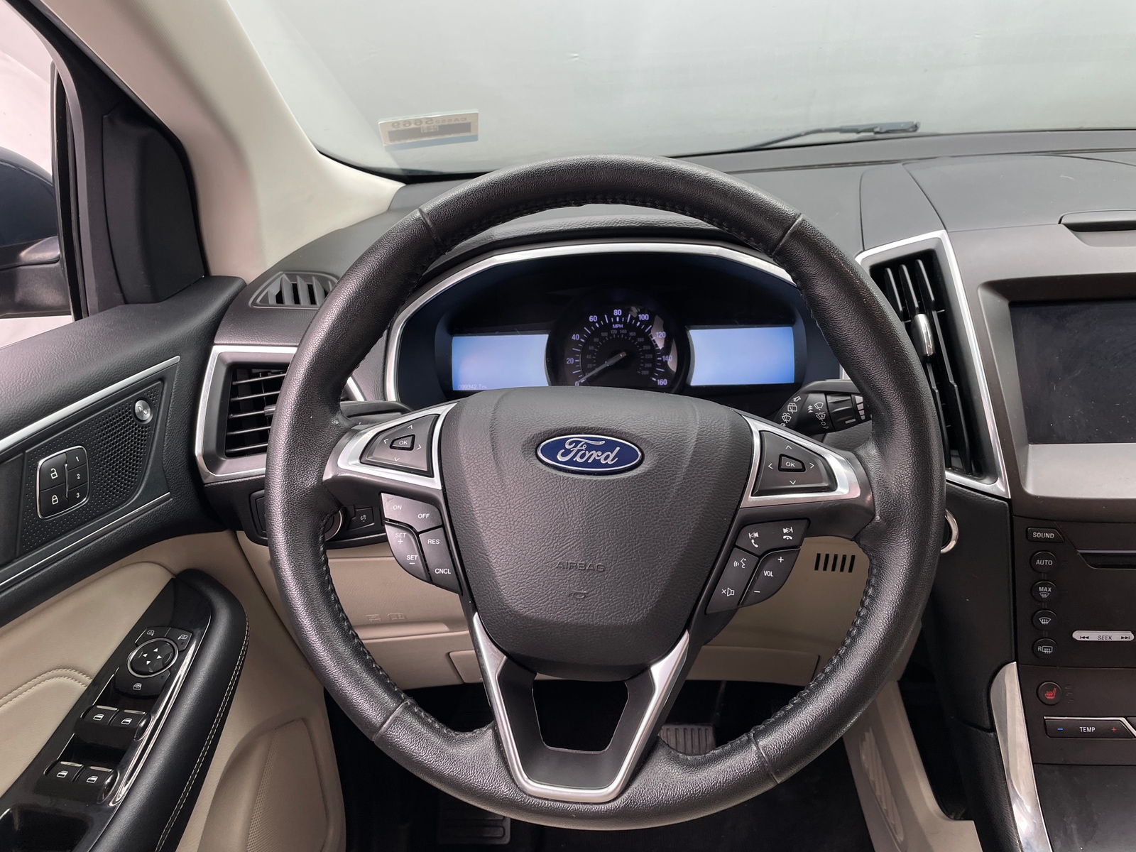 Thumbnail: 2019 Ford Edge - 4