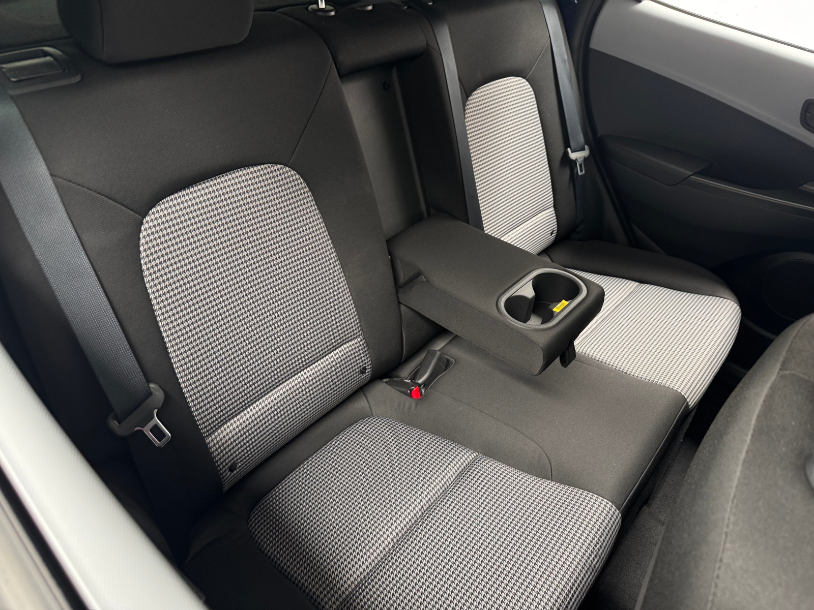 Thumbnail: 2021 Hyundai Kona - 6