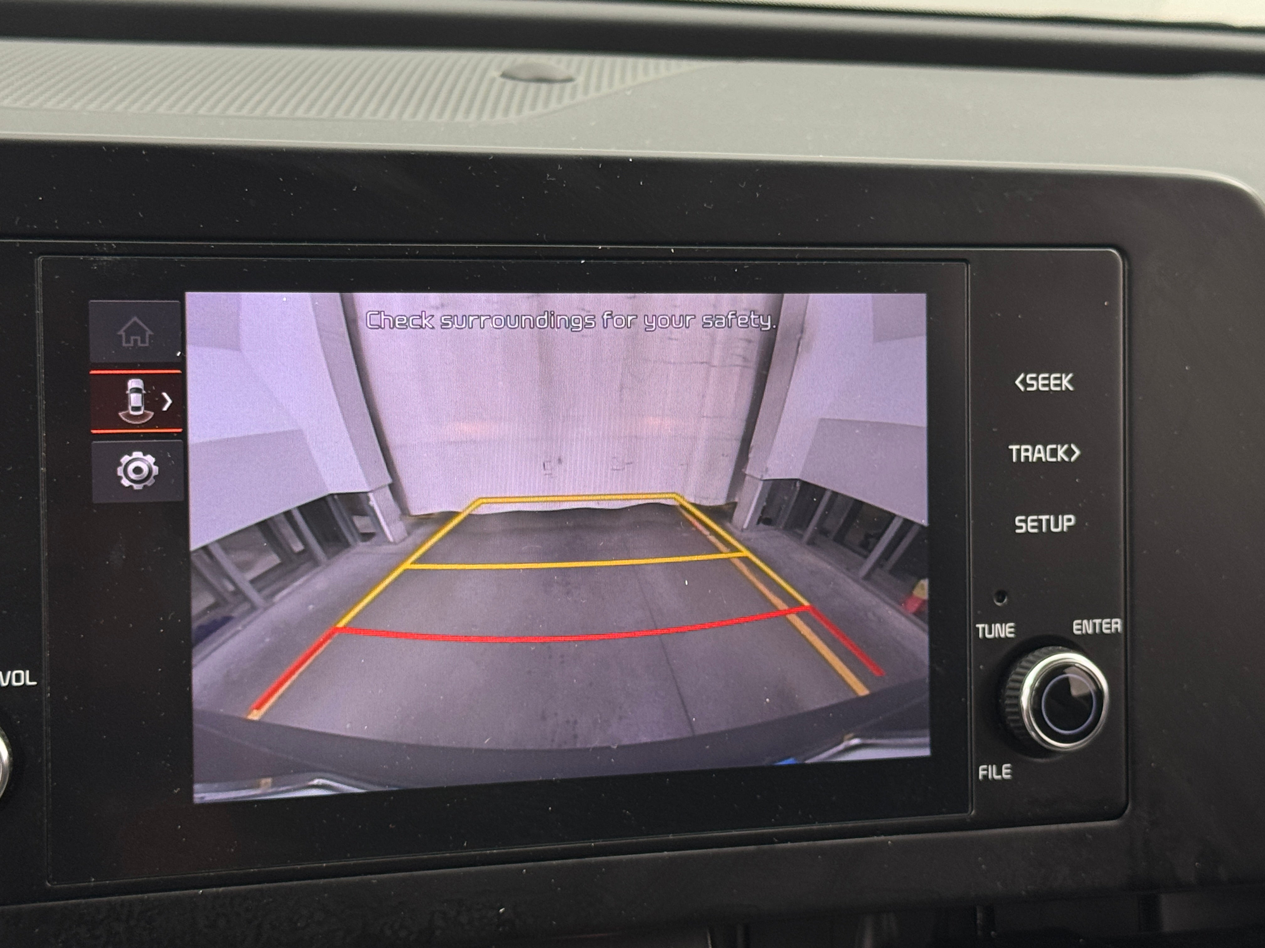 2025 Kia Sportage LX - Photo 13