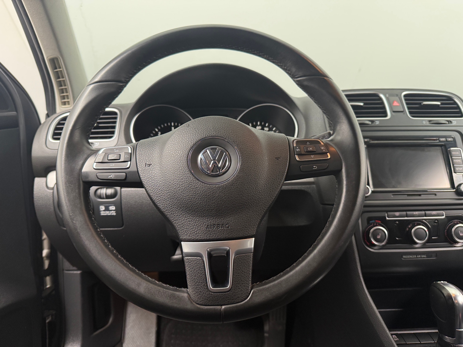 Thumbnail: 2013 Volkswagen Golf - 5