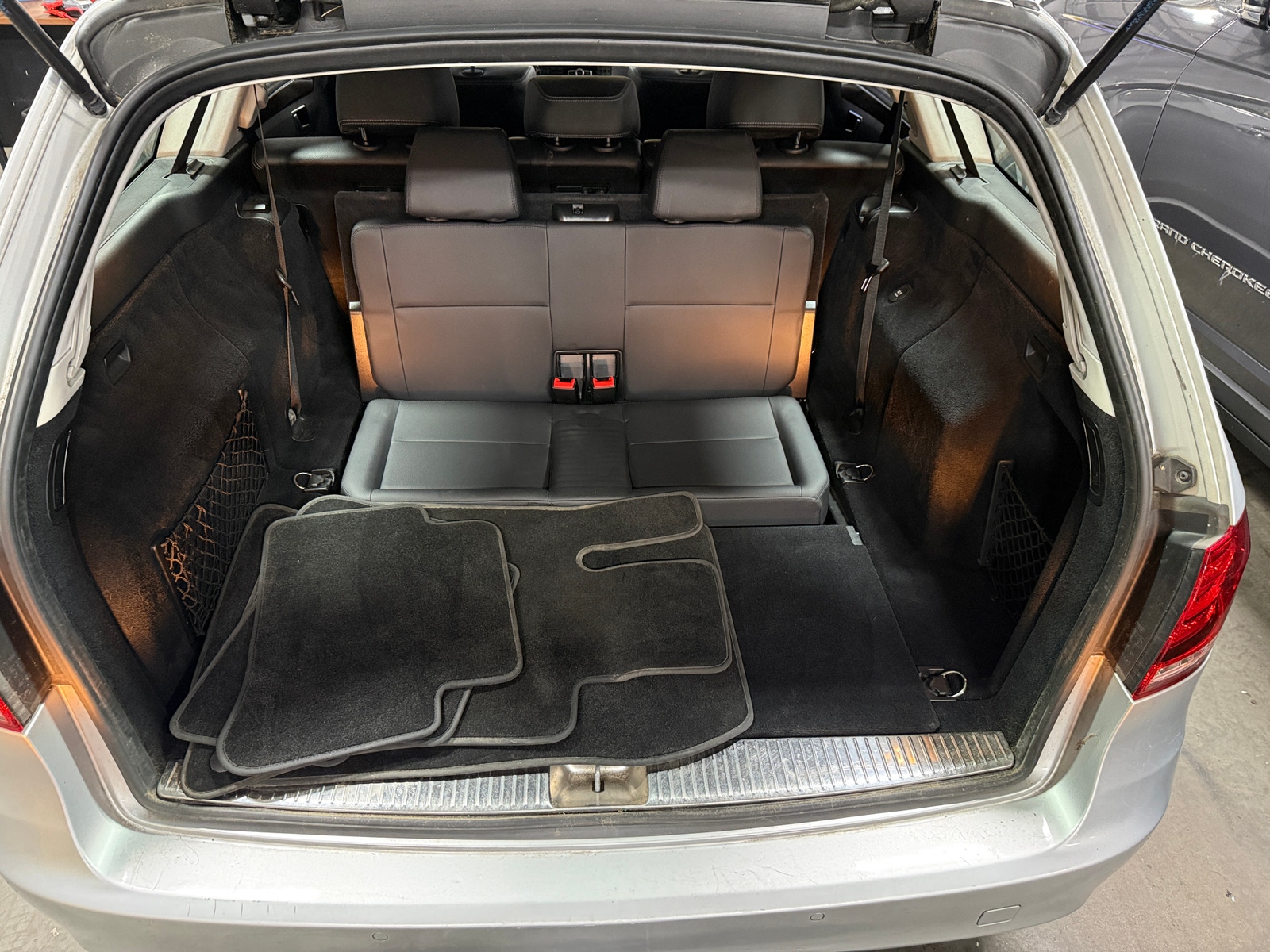 Thumbnail: 2014 Mercedes-Benz E-Class - 6
