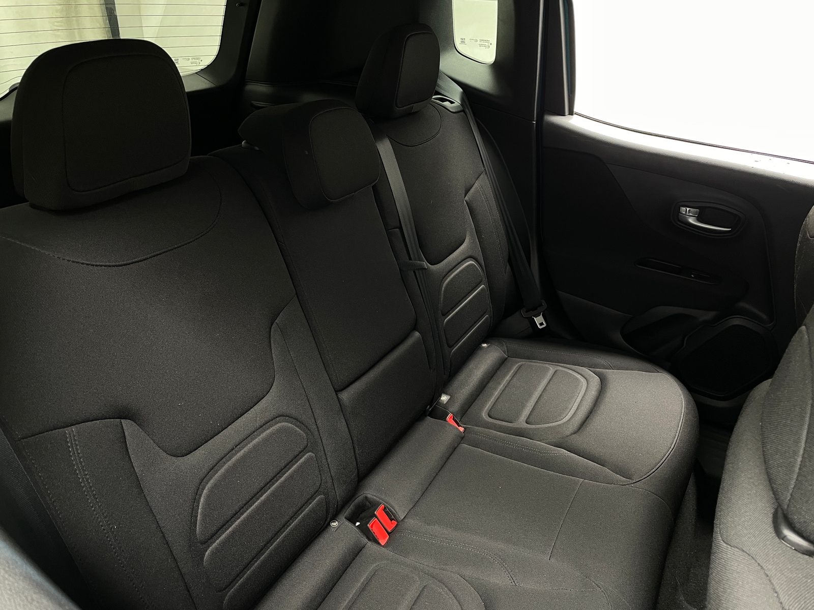Thumbnail: 2021 Jeep Renegade - 6