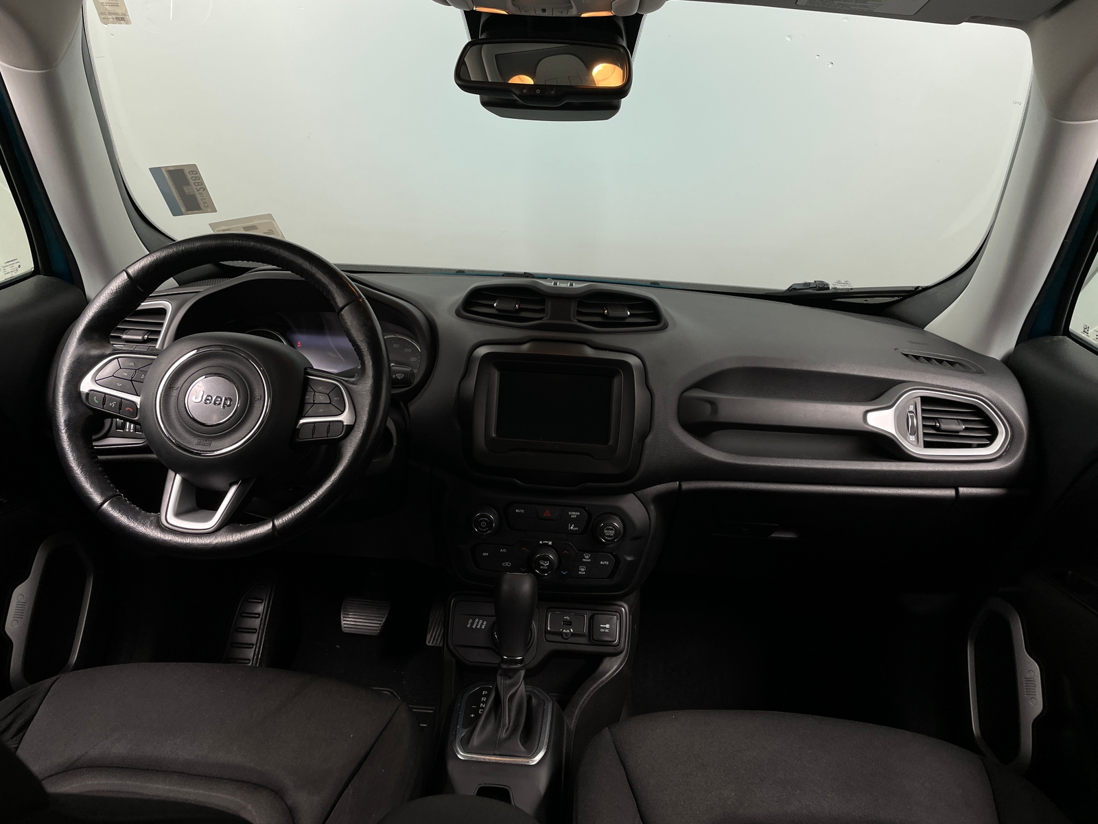 Thumbnail: 2021 Jeep Renegade - 3
