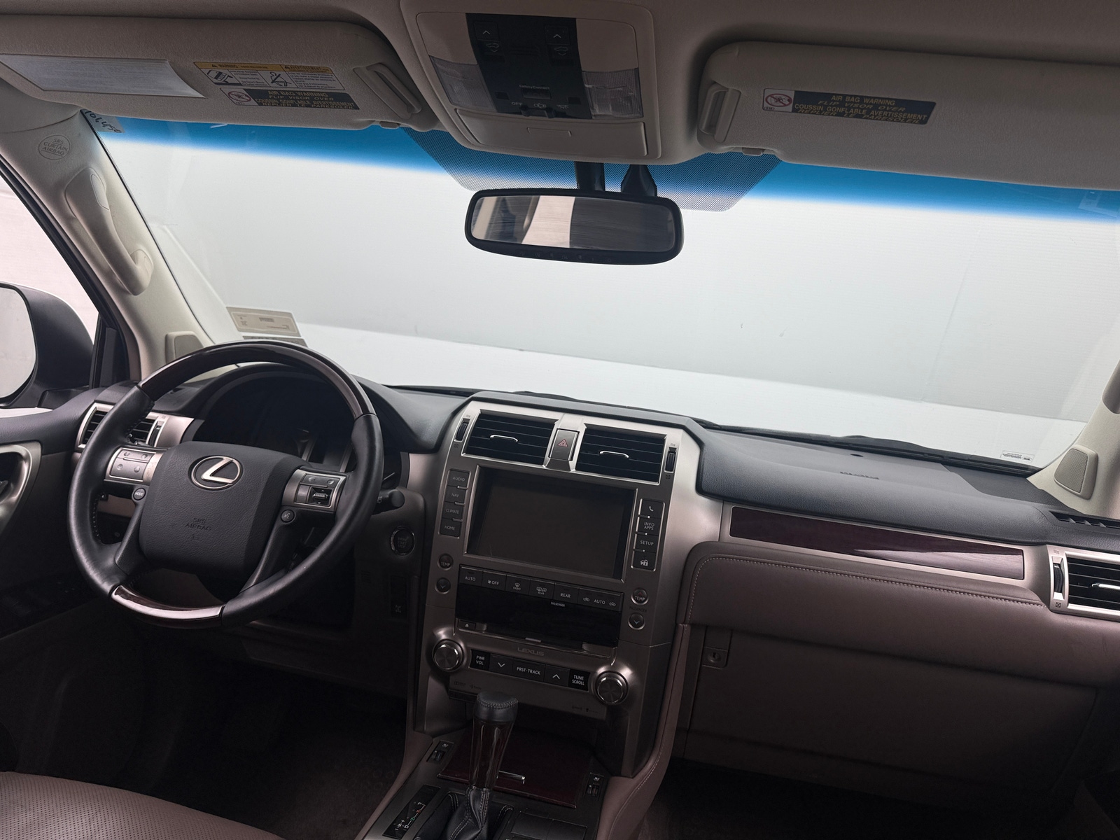 Thumbnail: 2019 Lexus GX - 2