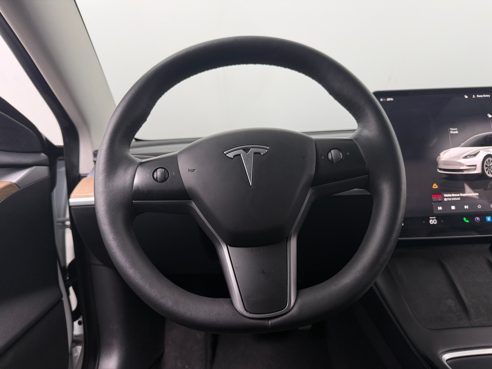 Thumbnail: 2023 Tesla Model 3 - 4