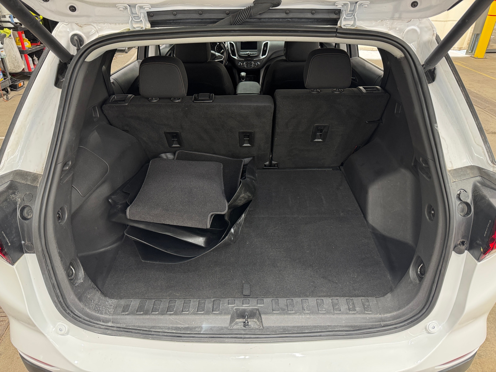 Thumbnail: 2022 Chevrolet Equinox - 7