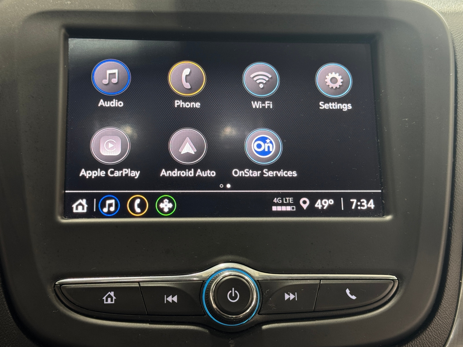 Thumbnail: 2022 Chevrolet Equinox - 4