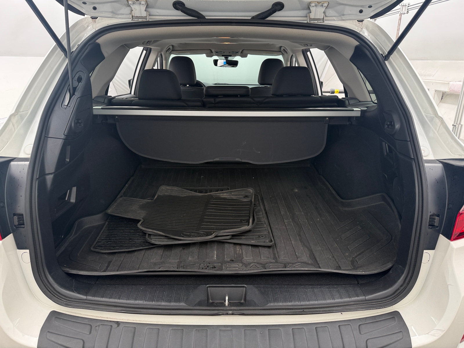 Thumbnail: 2017 Subaru Outback - 6