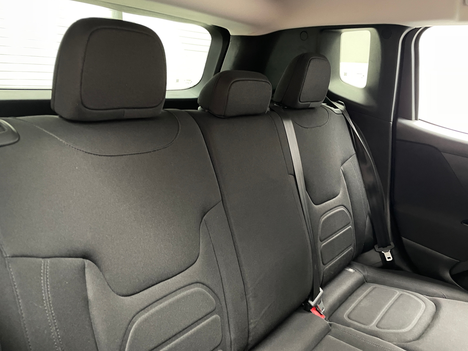 Thumbnail: 2018 Jeep Renegade - 6