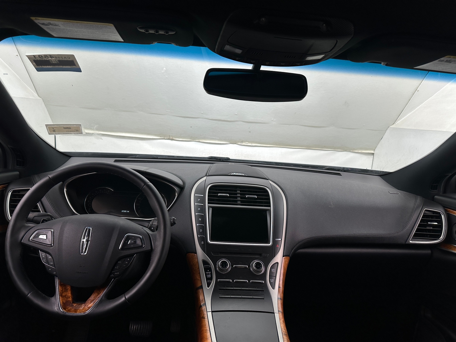Thumbnail: 2016 Lincoln MKX - 2