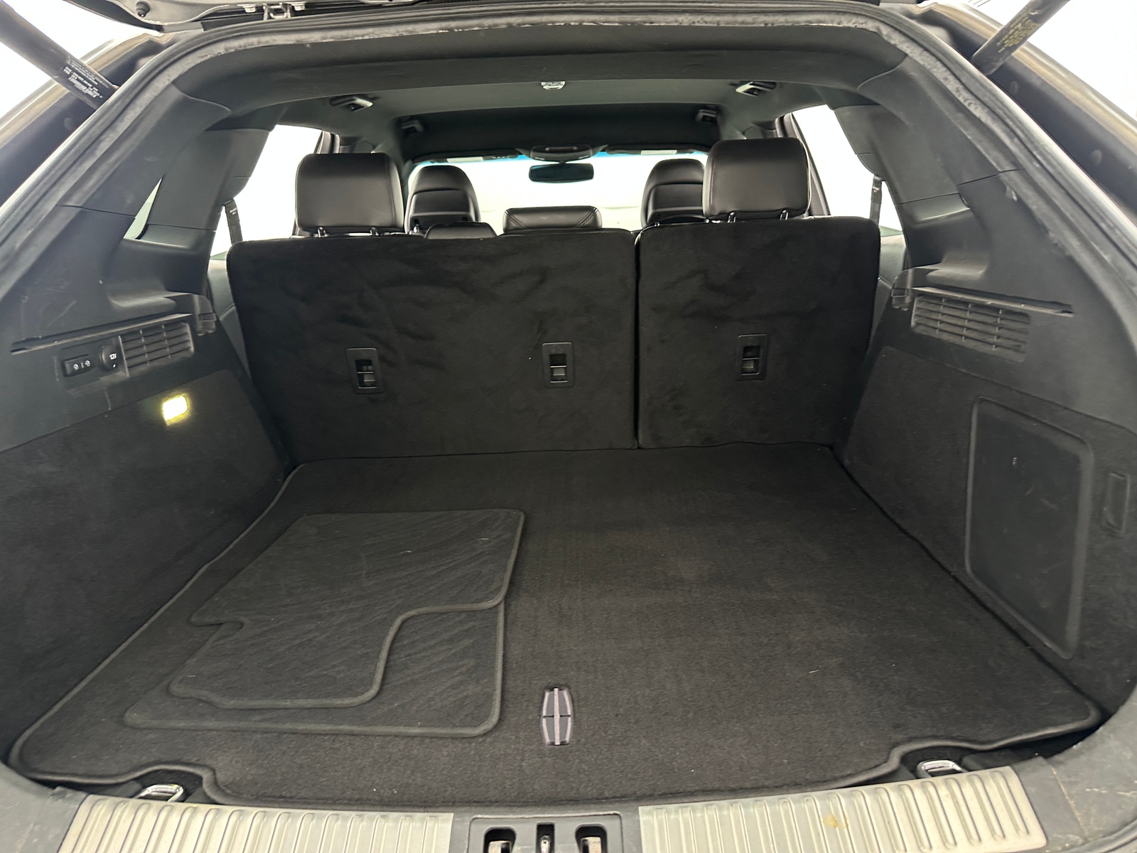 Thumbnail: 2016 Lincoln MKX - 6