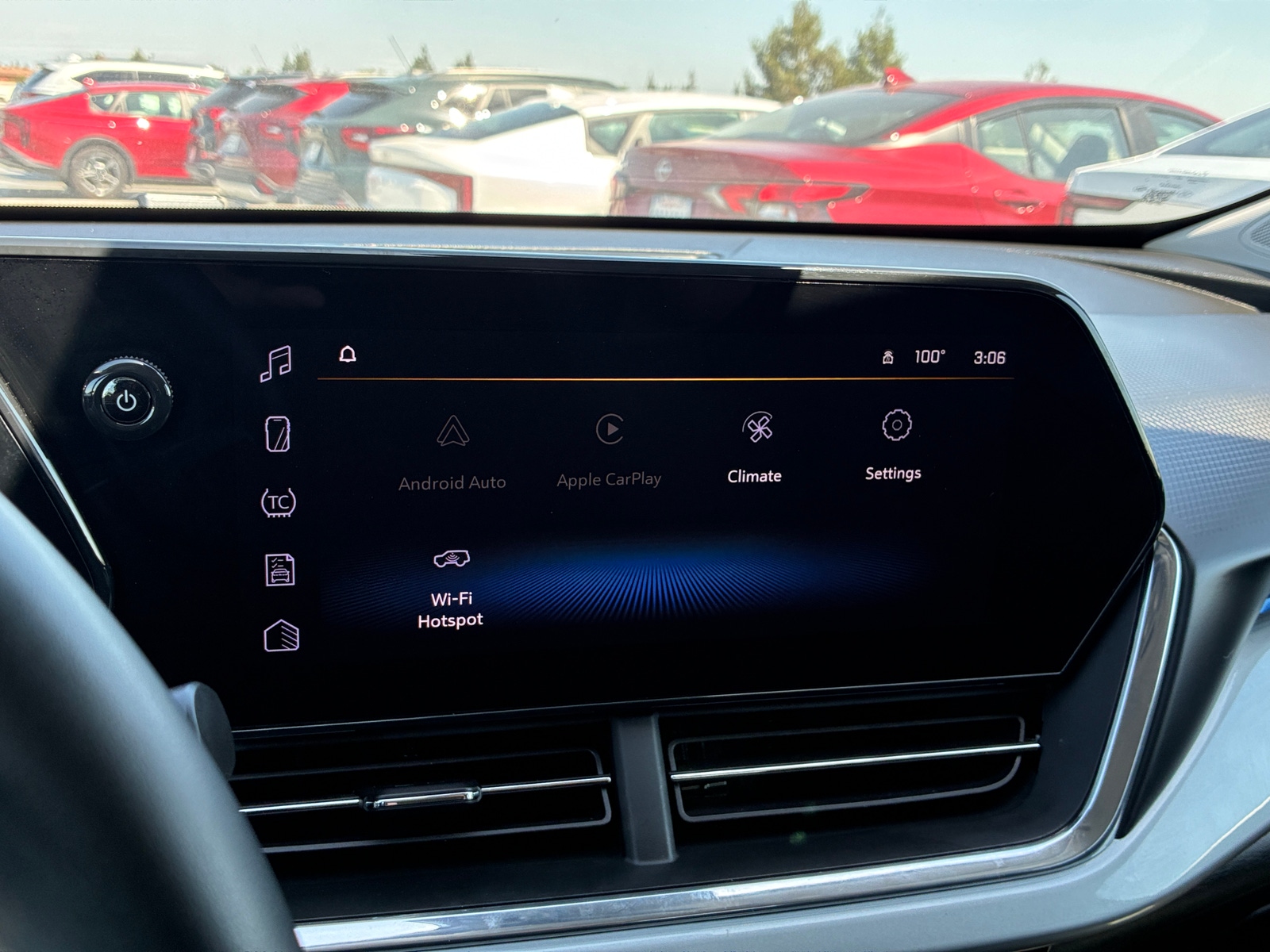 Thumbnail: 2025 Chevrolet Trax - 4