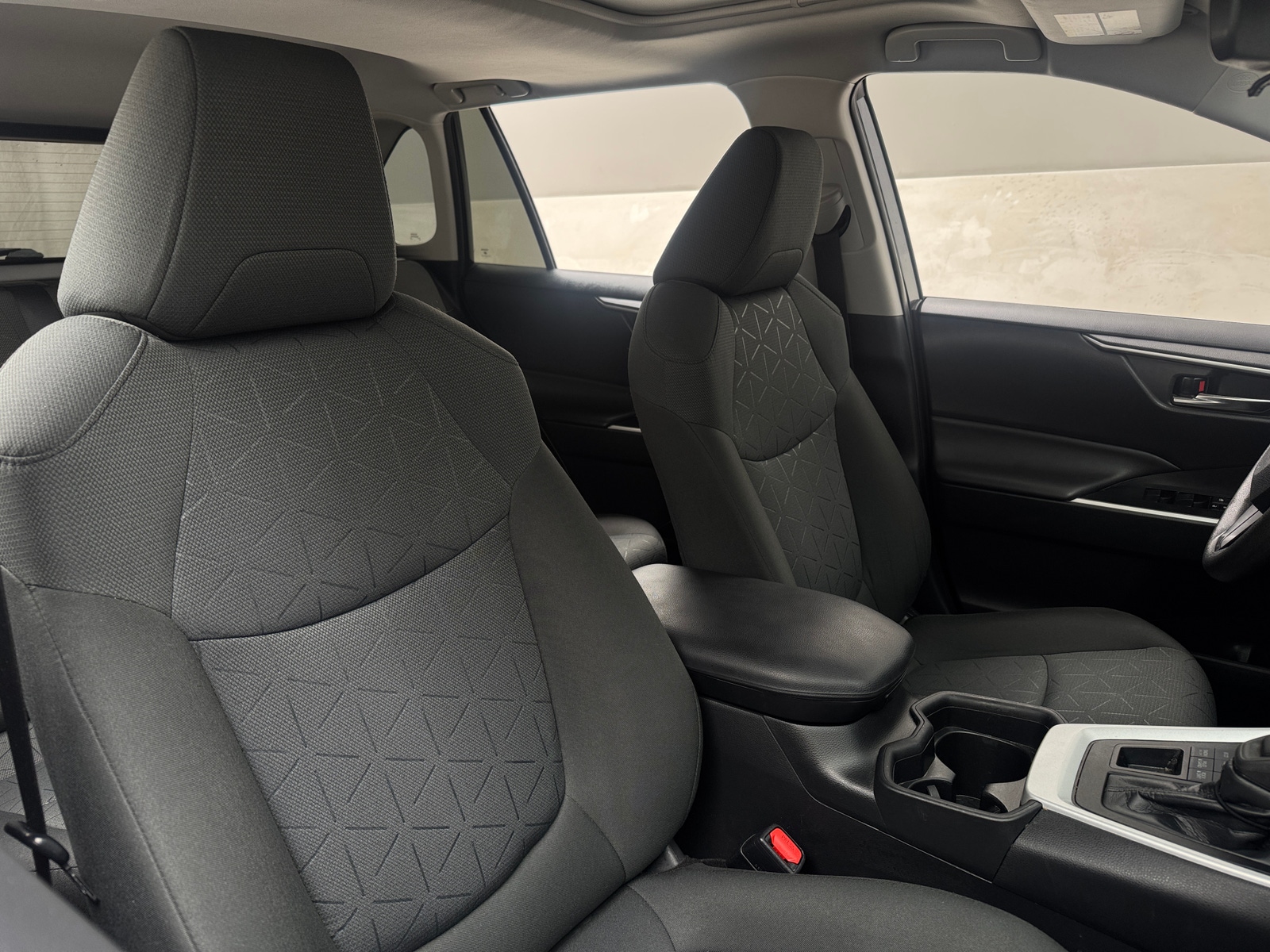 Thumbnail: 2021 Toyota RAV4 - 2