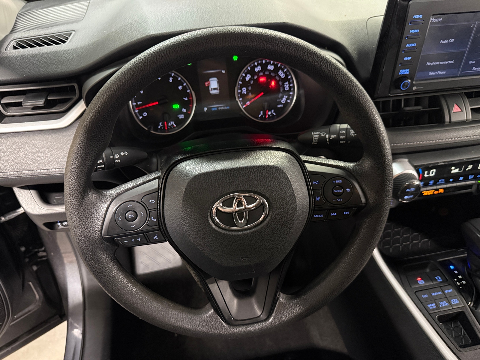 Thumbnail: 2021 Toyota RAV4 - 5