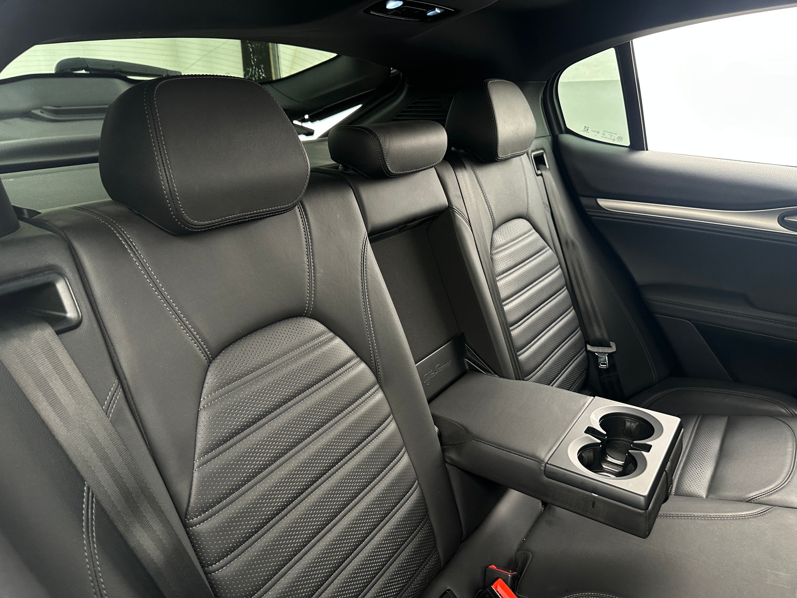 Thumbnail: 2019 Alfa Romeo Stelvio - 5