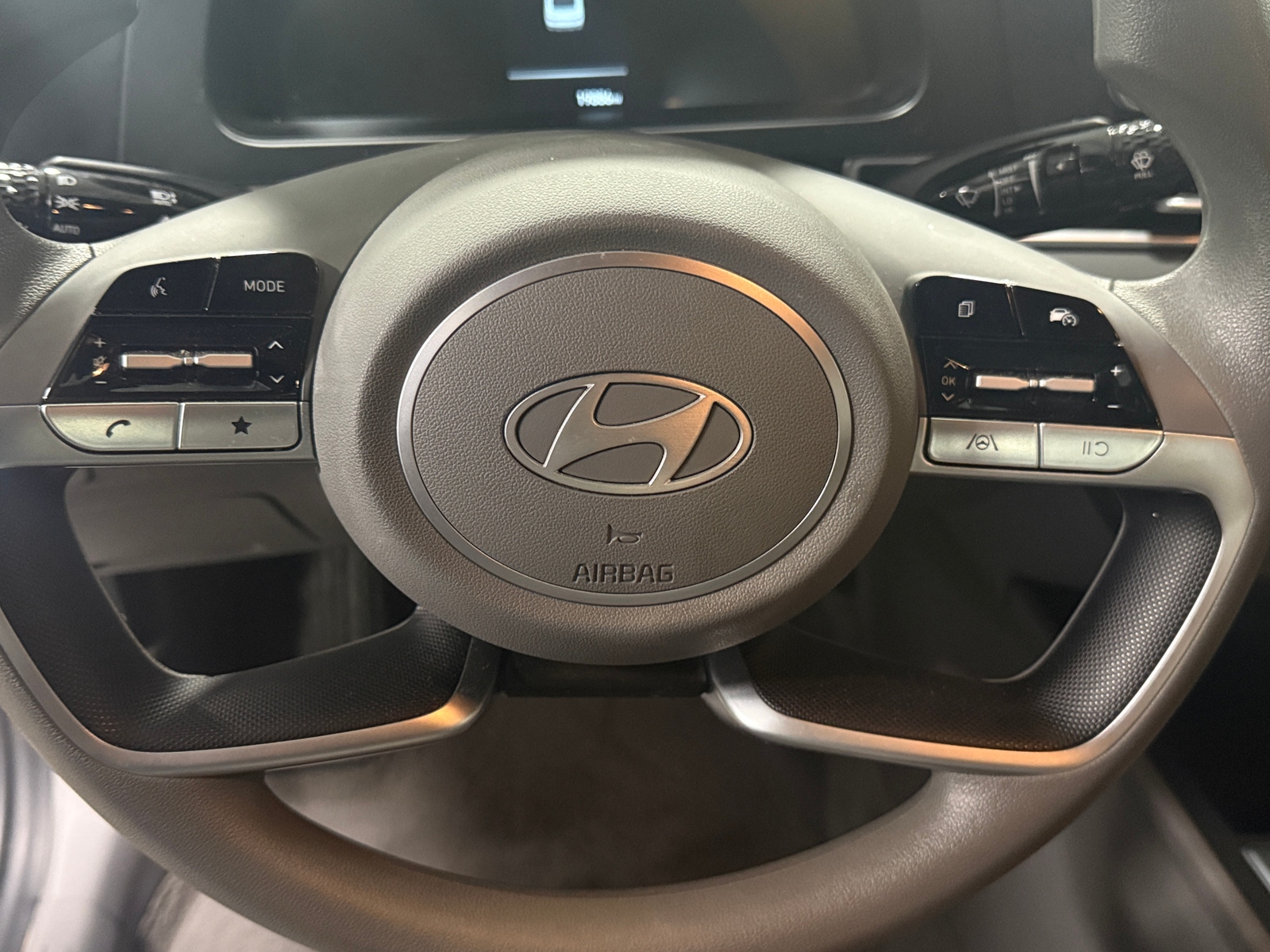 Thumbnail: 2024 Hyundai Elantra - 5