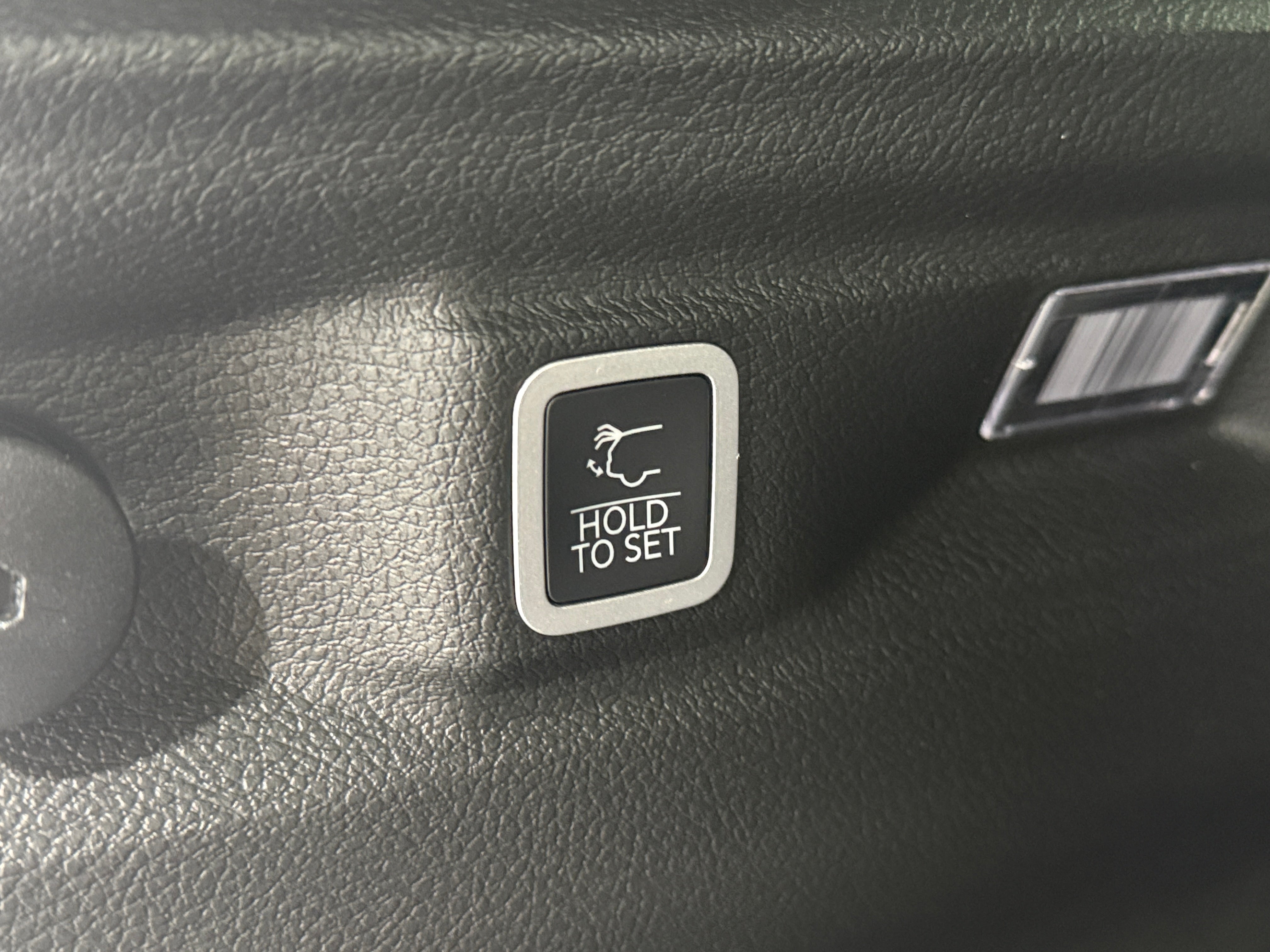 2026 Jeep Grand Cherokee L Limited - Photo 3