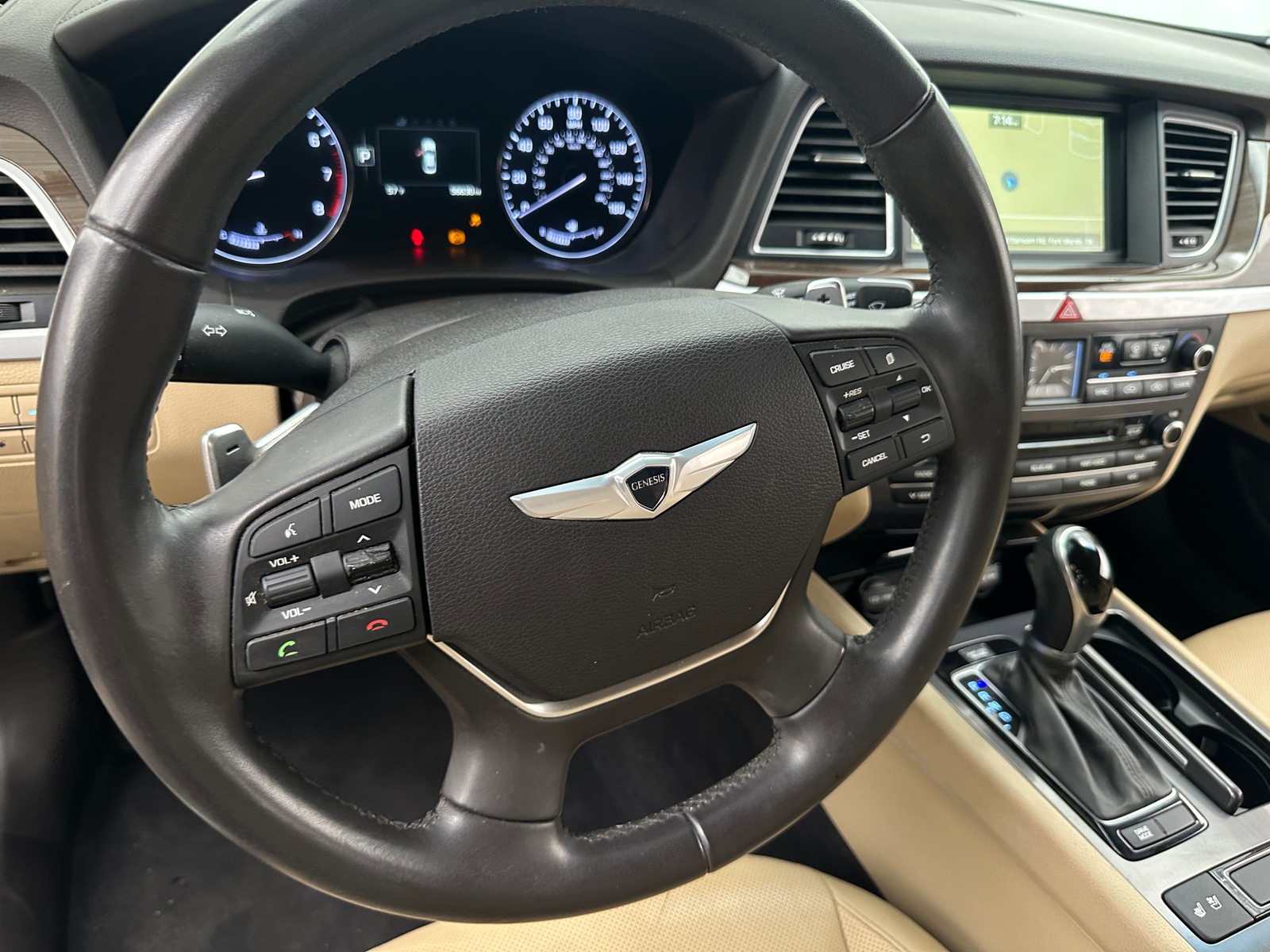 Thumbnail: 2015 Hyundai Genesis - 4