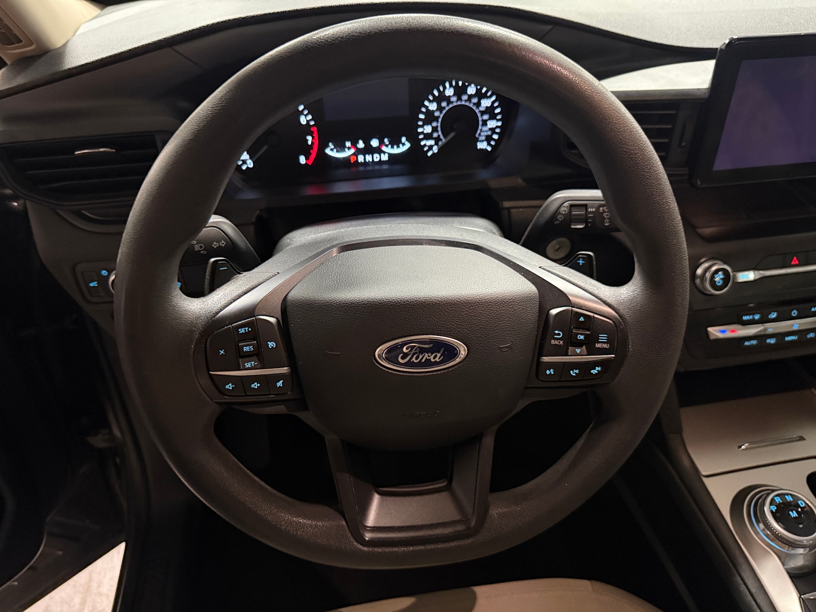 Thumbnail: 2020 Ford Explorer - 5