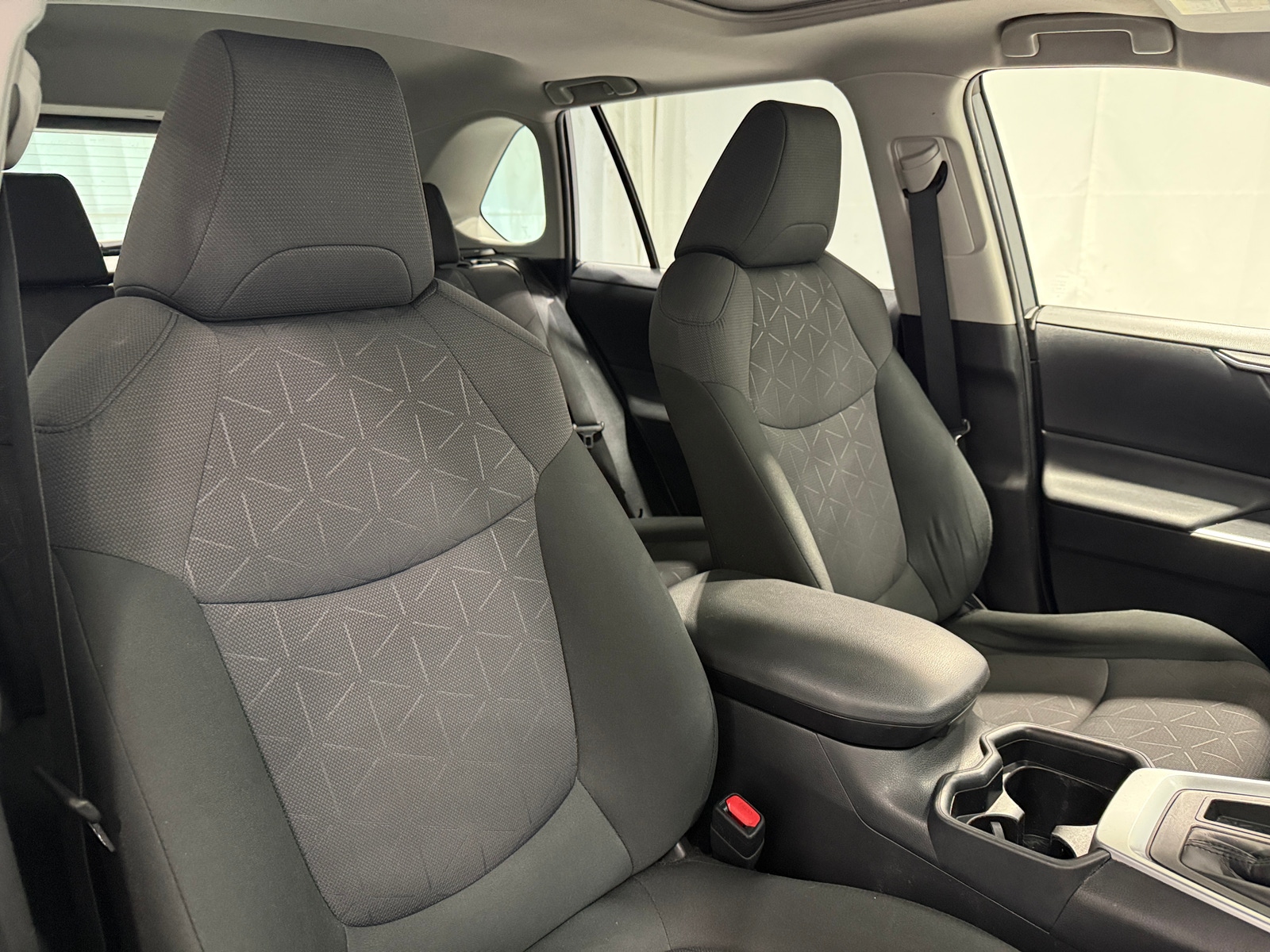 Thumbnail: 2019 Toyota RAV4 - 2