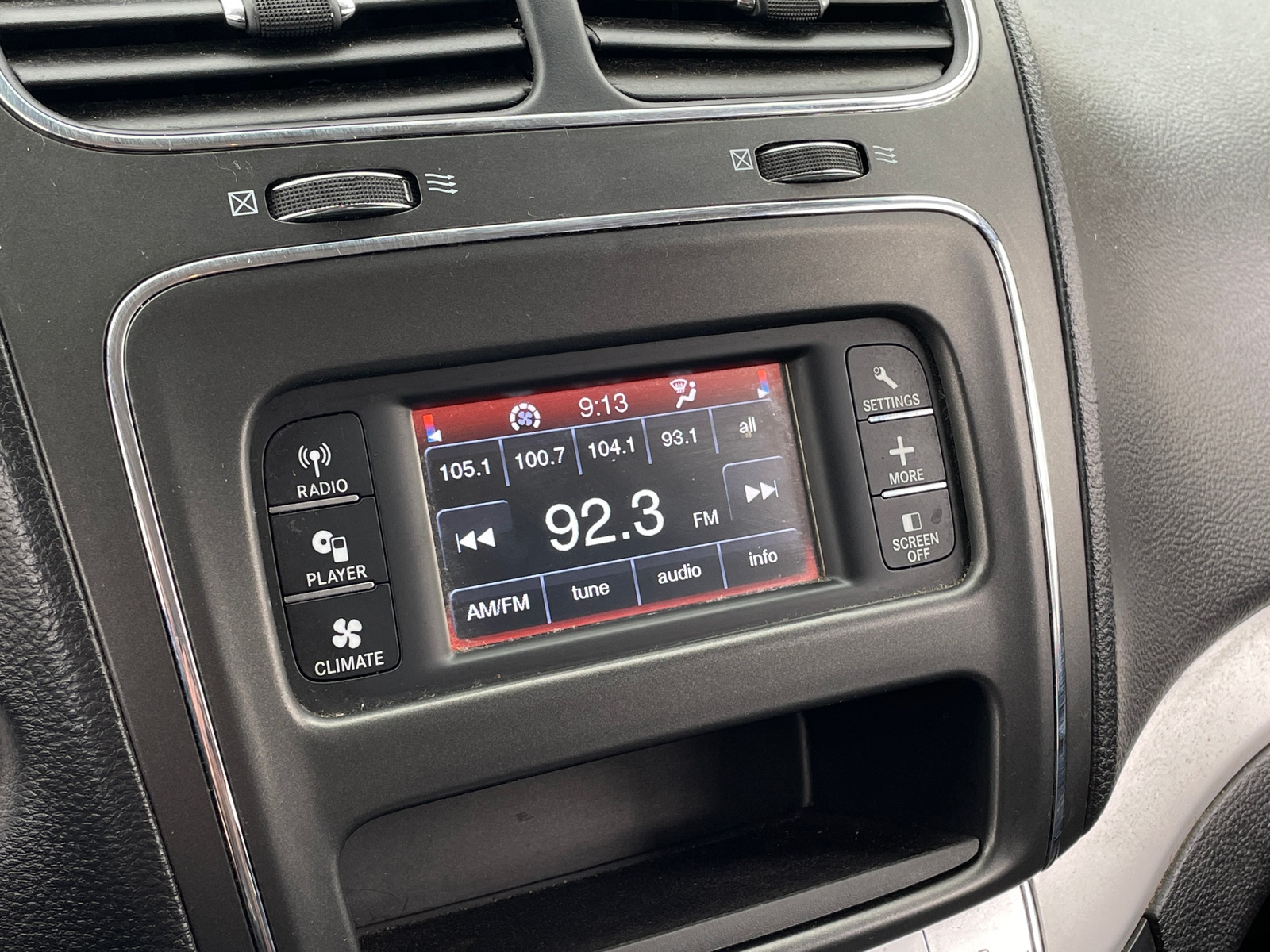 Thumbnail: 2020 Dodge Journey - 3