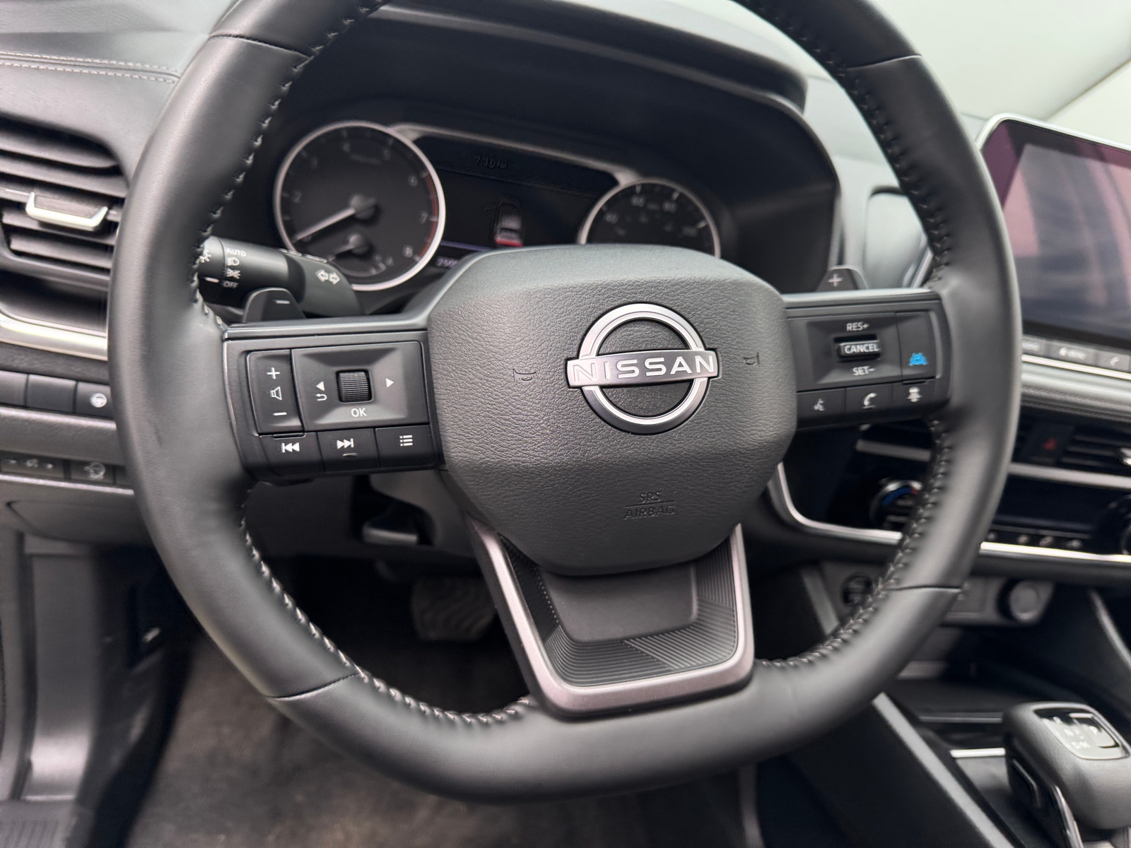 Thumbnail: 2025 Nissan Rogue - 5