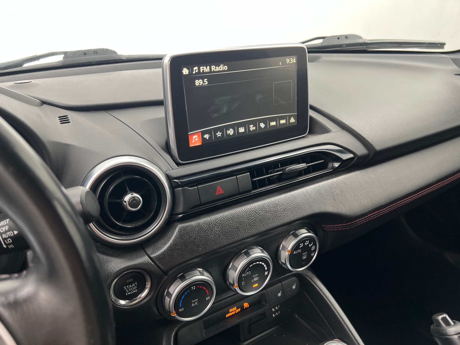 Thumbnail: 2016 Mazda MX-5 Miata - 2
